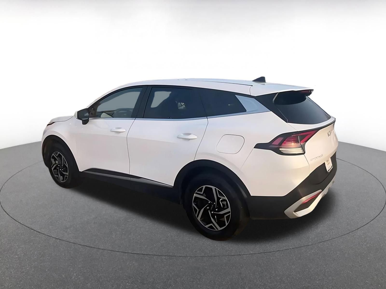 Thumbnail: 2025 Kia Sportage - 10