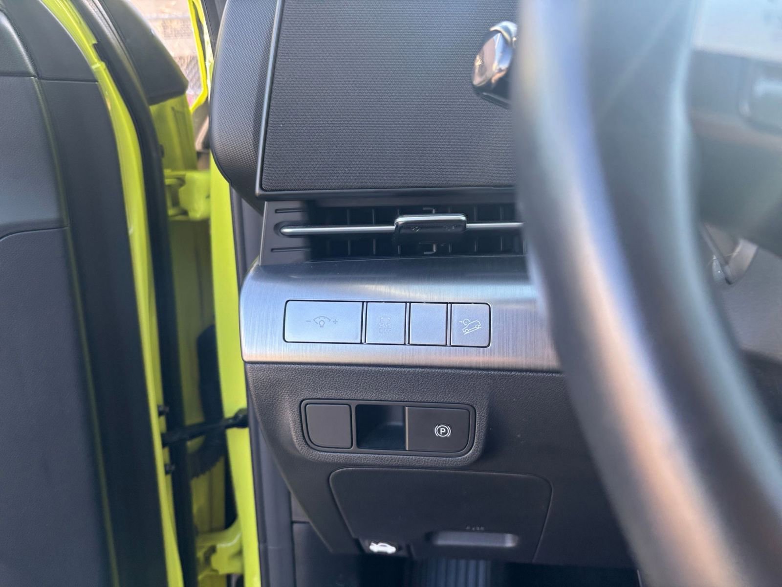 Thumbnail: 2025 Hyundai Kona - 32