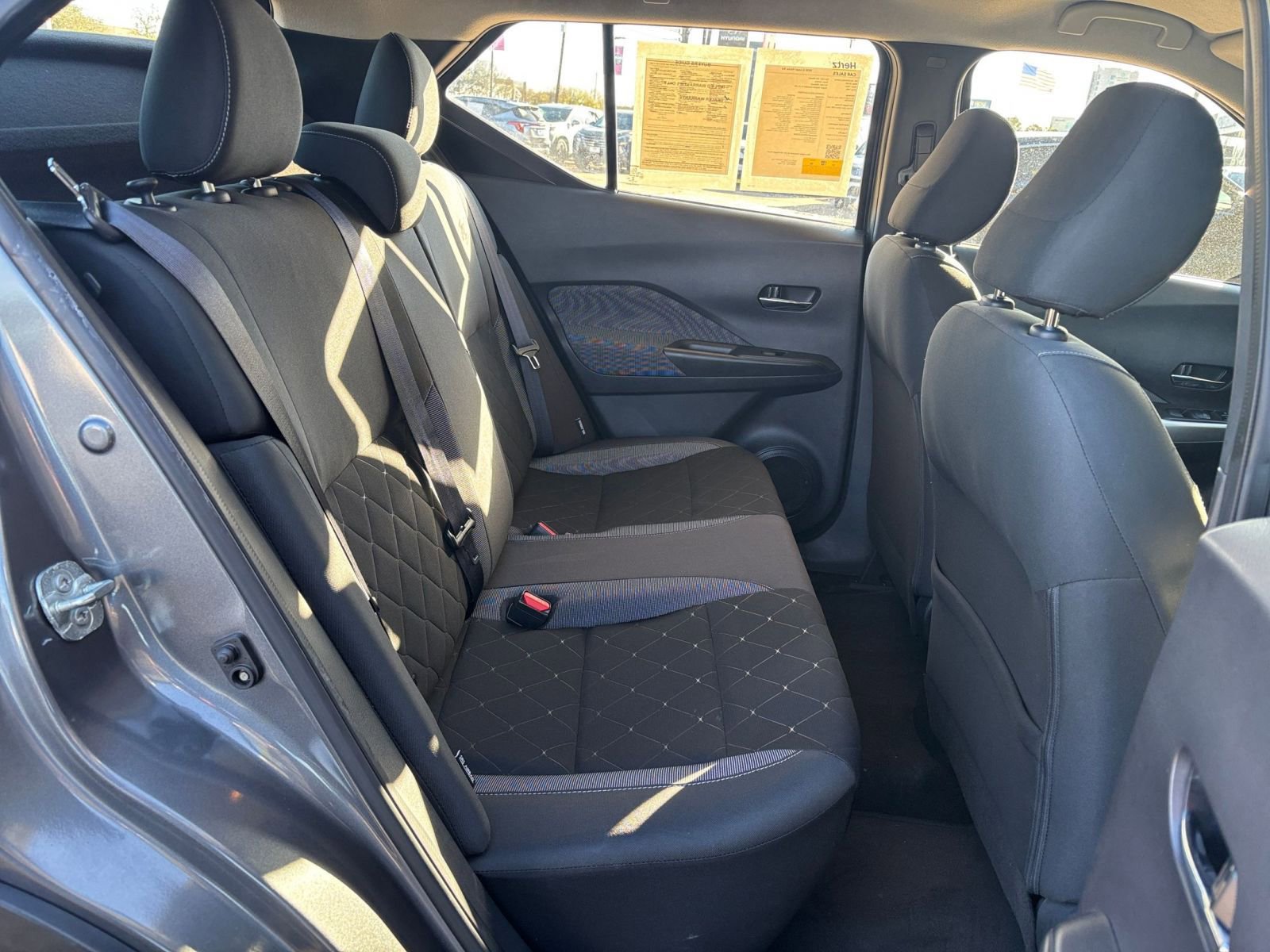 Thumbnail: 2020 Nissan Kicks - 24