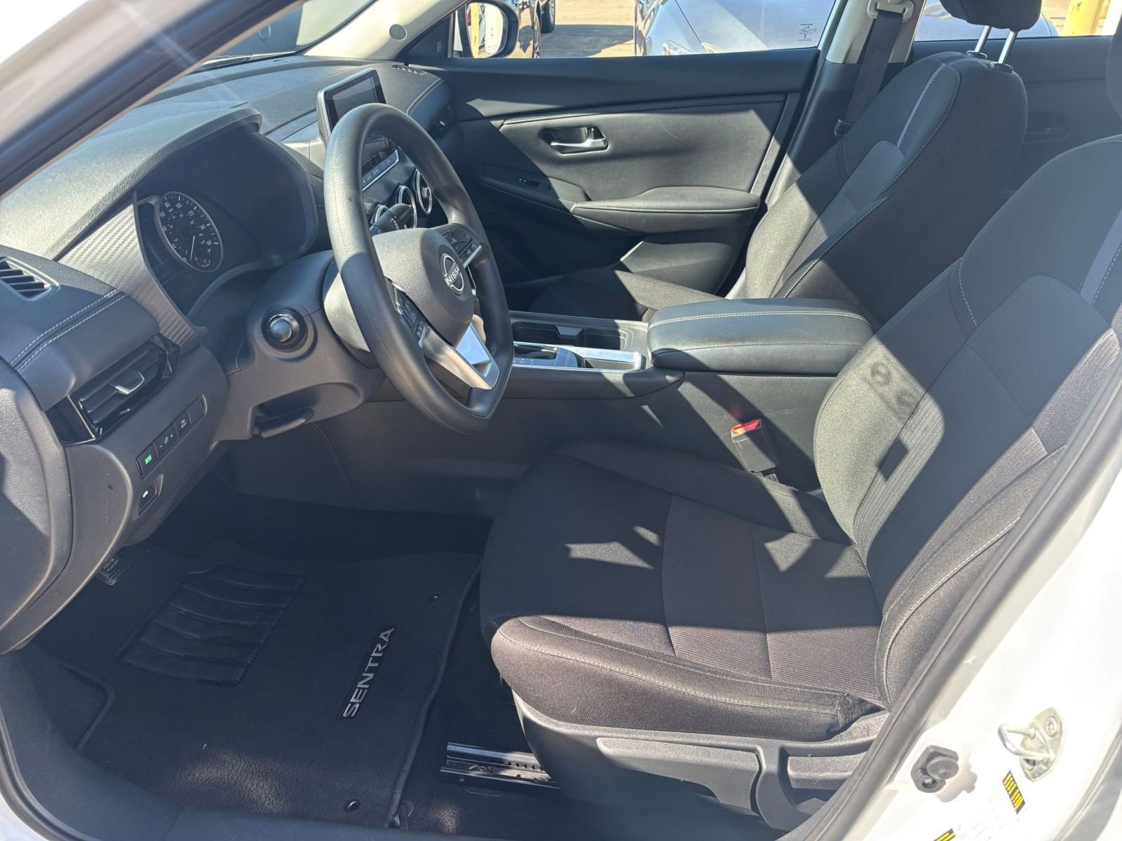 Thumbnail: 2025 Nissan Sentra - 24