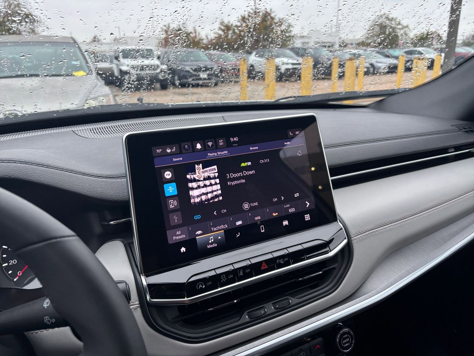 Thumbnail: 2025 Jeep Compass - 21