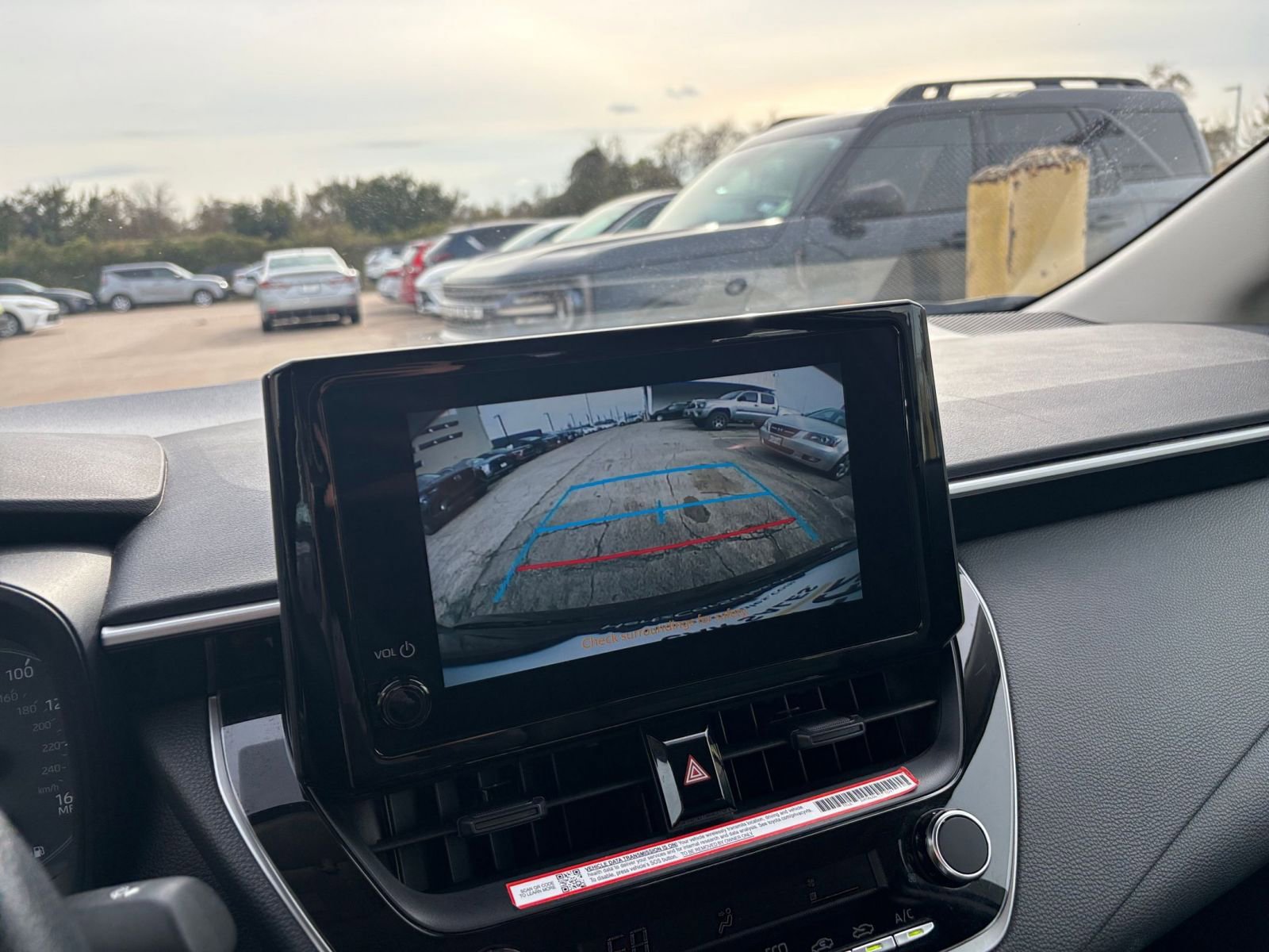 Thumbnail: 2025 Toyota Corolla - 17