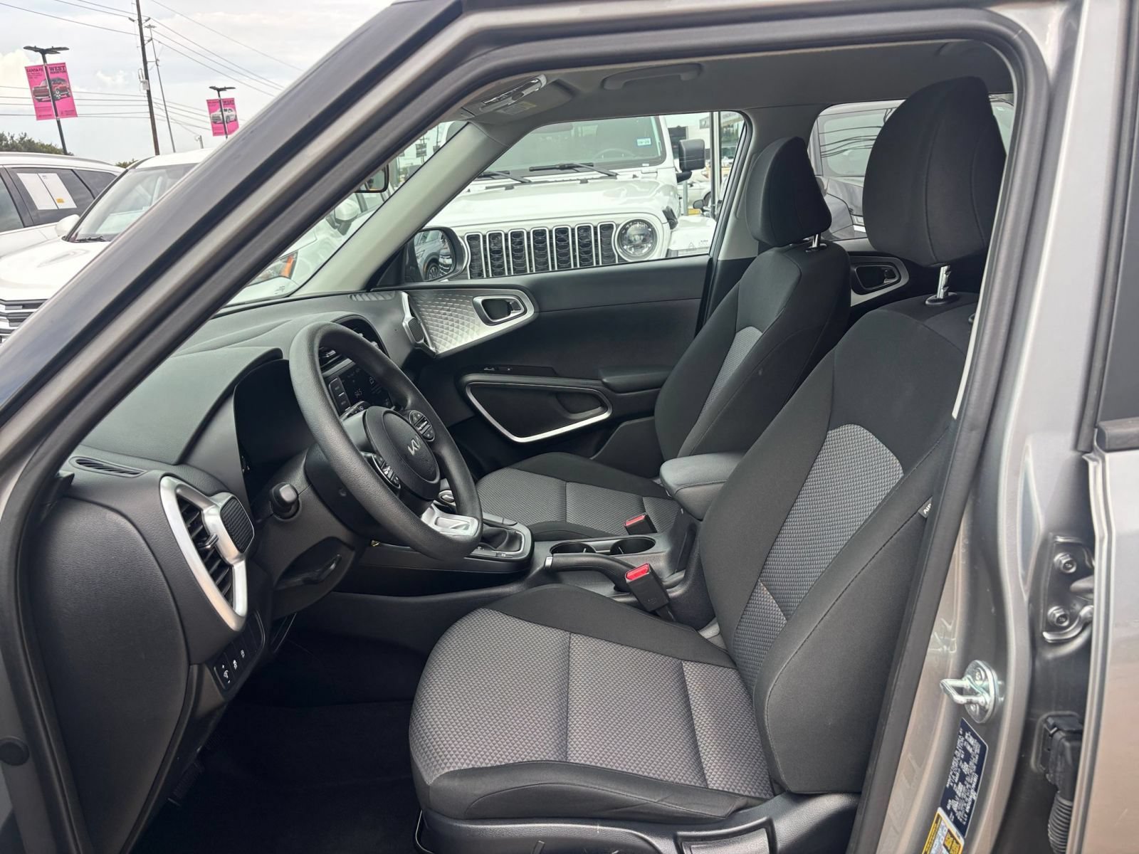 Thumbnail: 2025 Kia Soul - 24