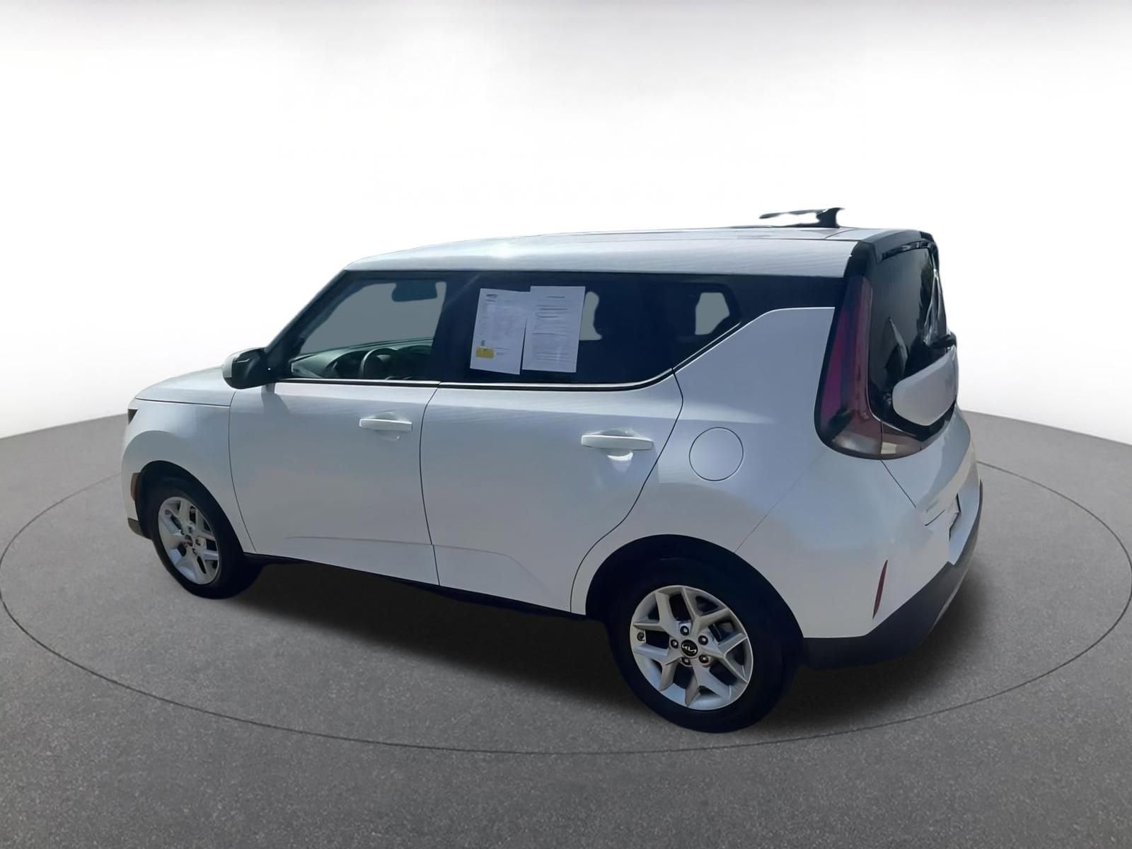 2024 Kia Soul LX 7