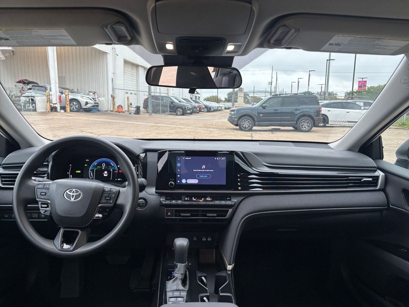 Thumbnail: 2025 Toyota Camry - 32