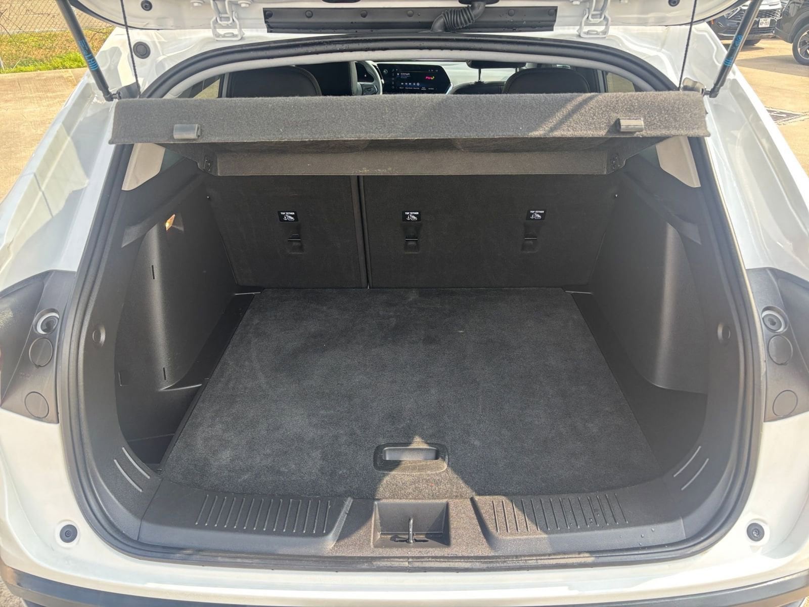 Thumbnail: 2025 Chevrolet Trax - 30