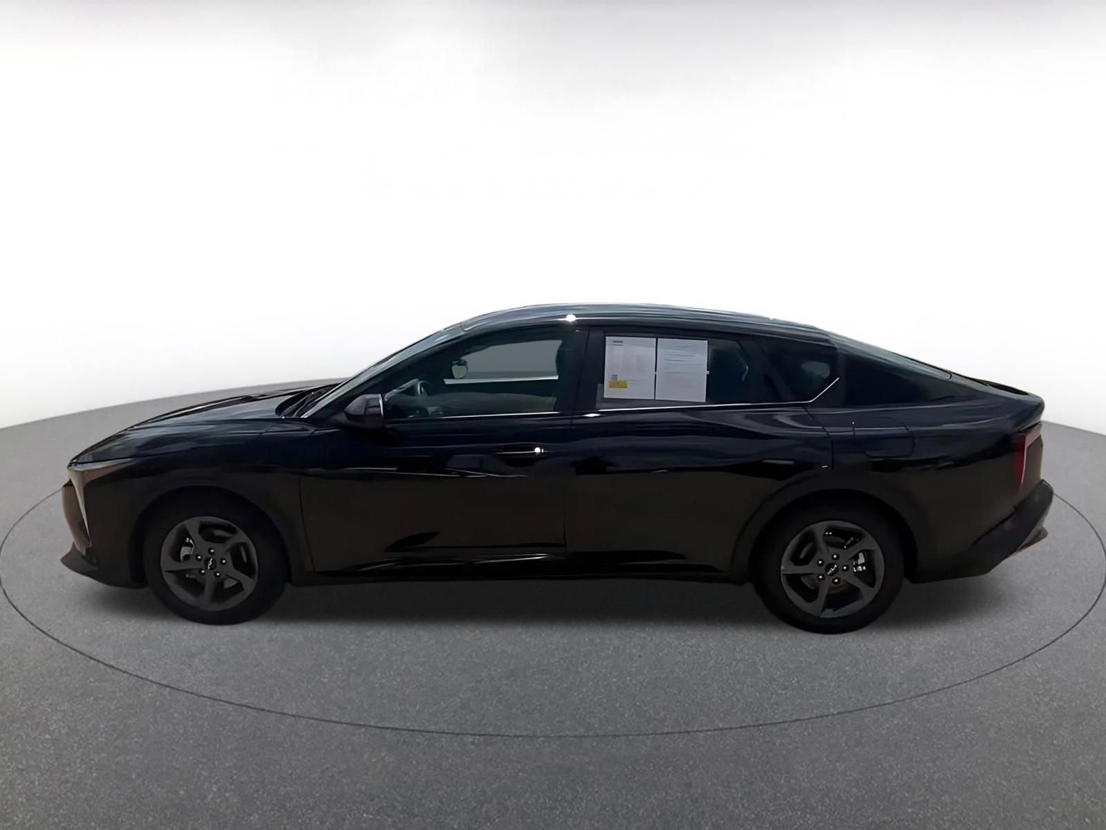 Thumbnail: 2025 Kia K4 - 9