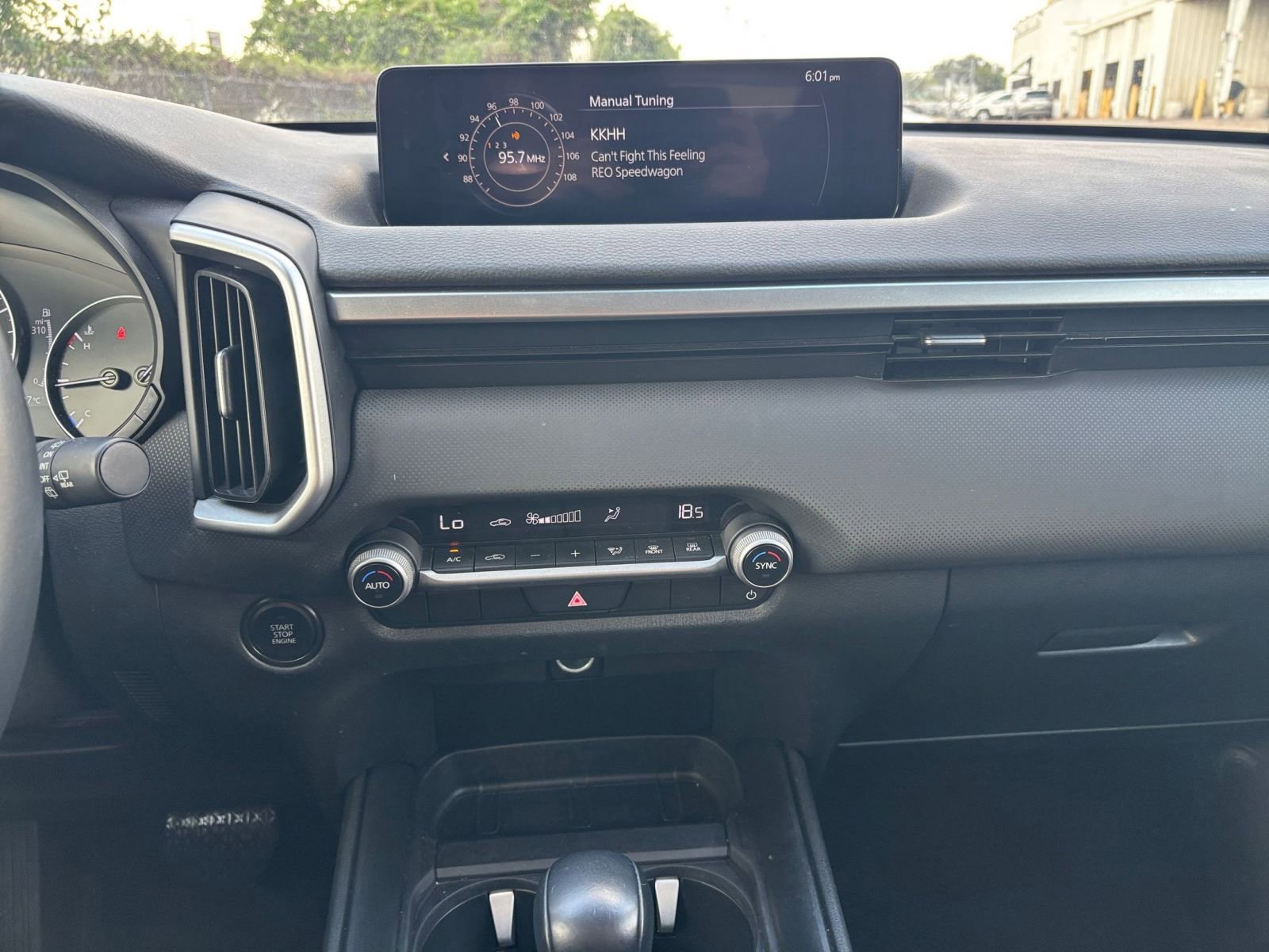 Thumbnail: 2025 Mazda CX-50 - 18