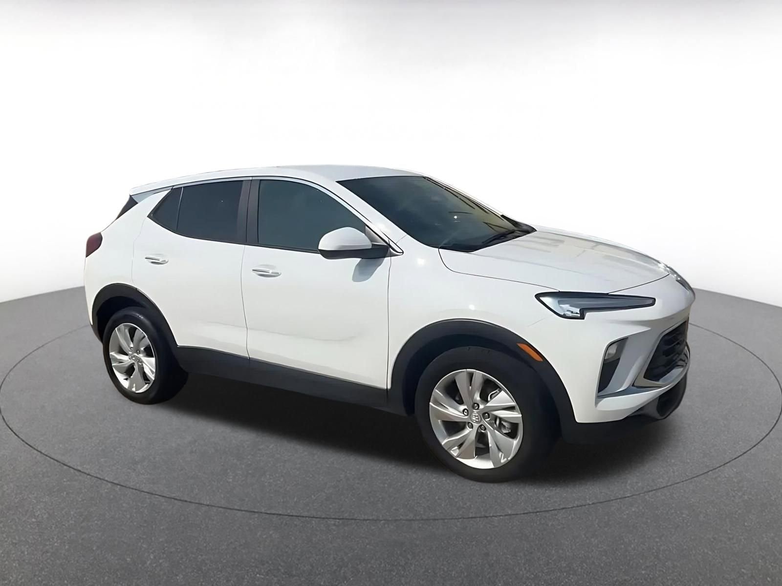 Thumbnail: 2025 Buick Encore GX - 2