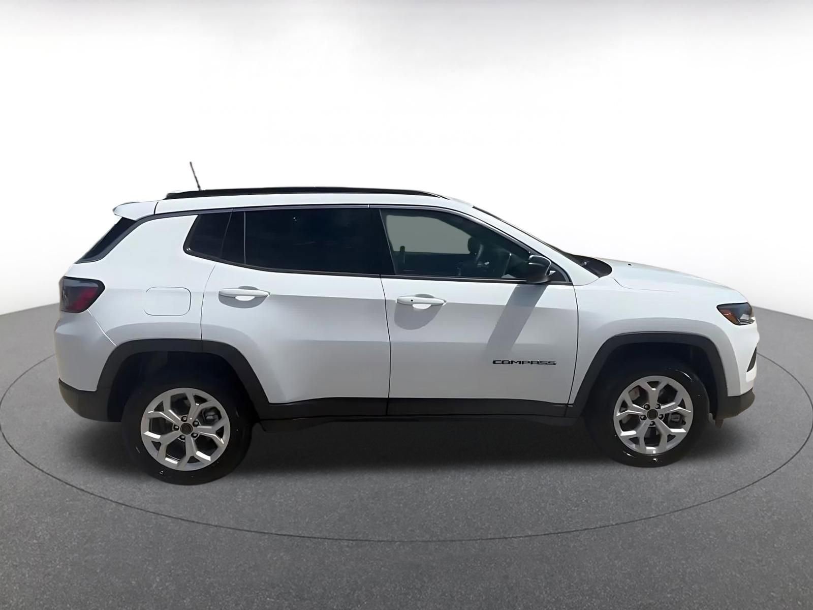Thumbnail: 2025 Jeep Compass - 16