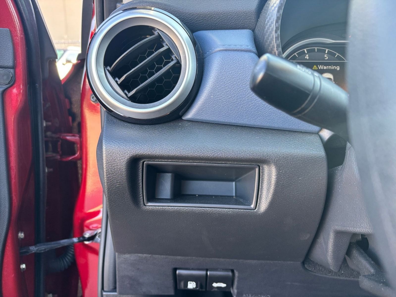 Thumbnail: 2025 Nissan Versa - 32