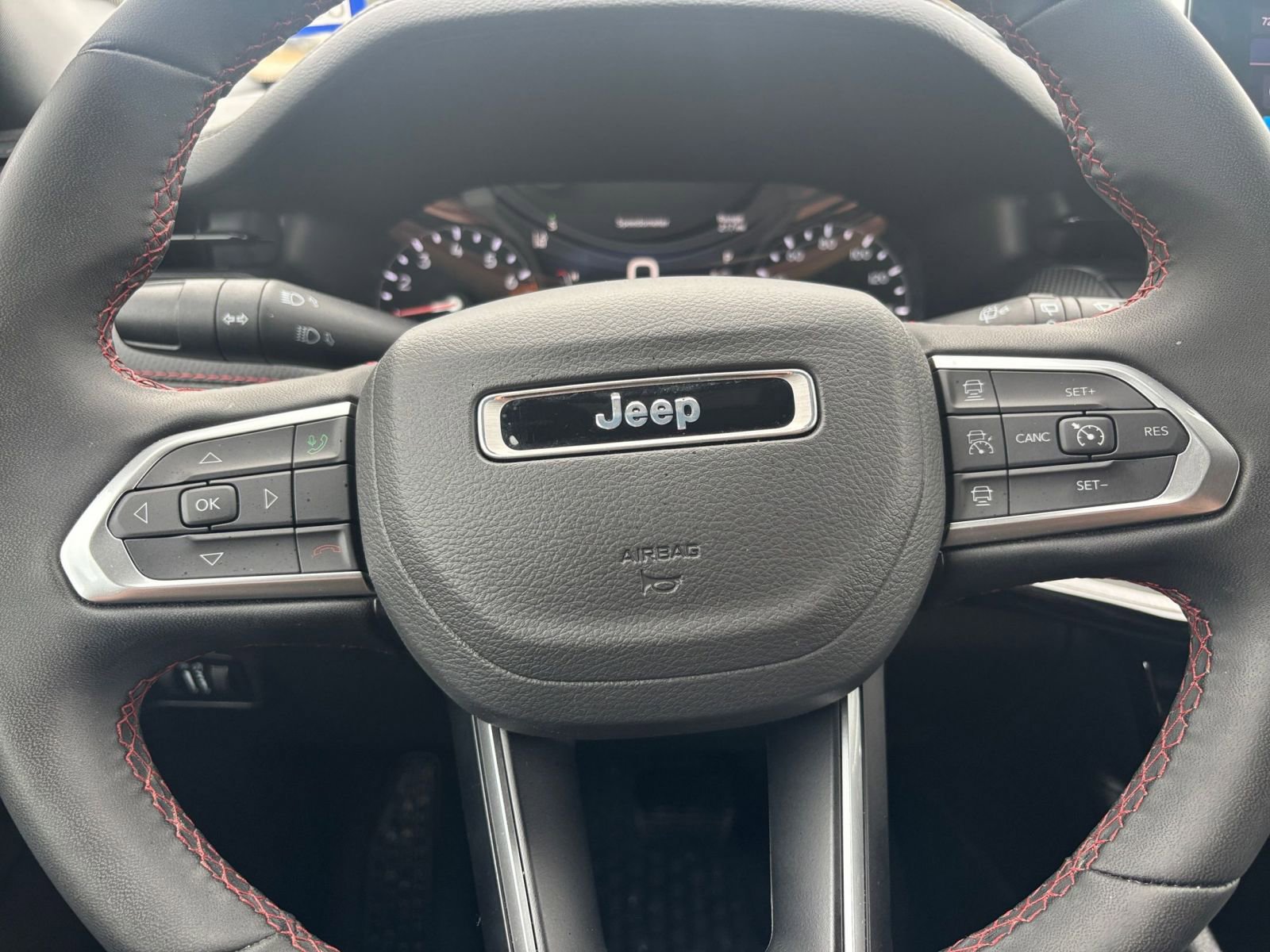 Thumbnail: 2025 Jeep Compass - 27