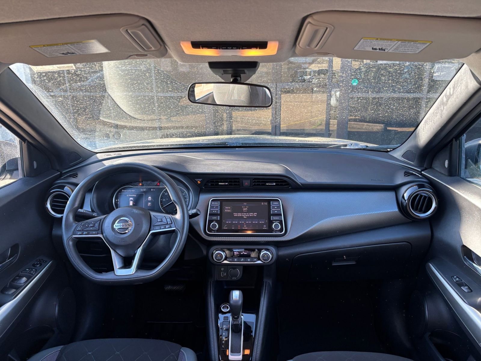 Thumbnail: 2020 Nissan Kicks - 32