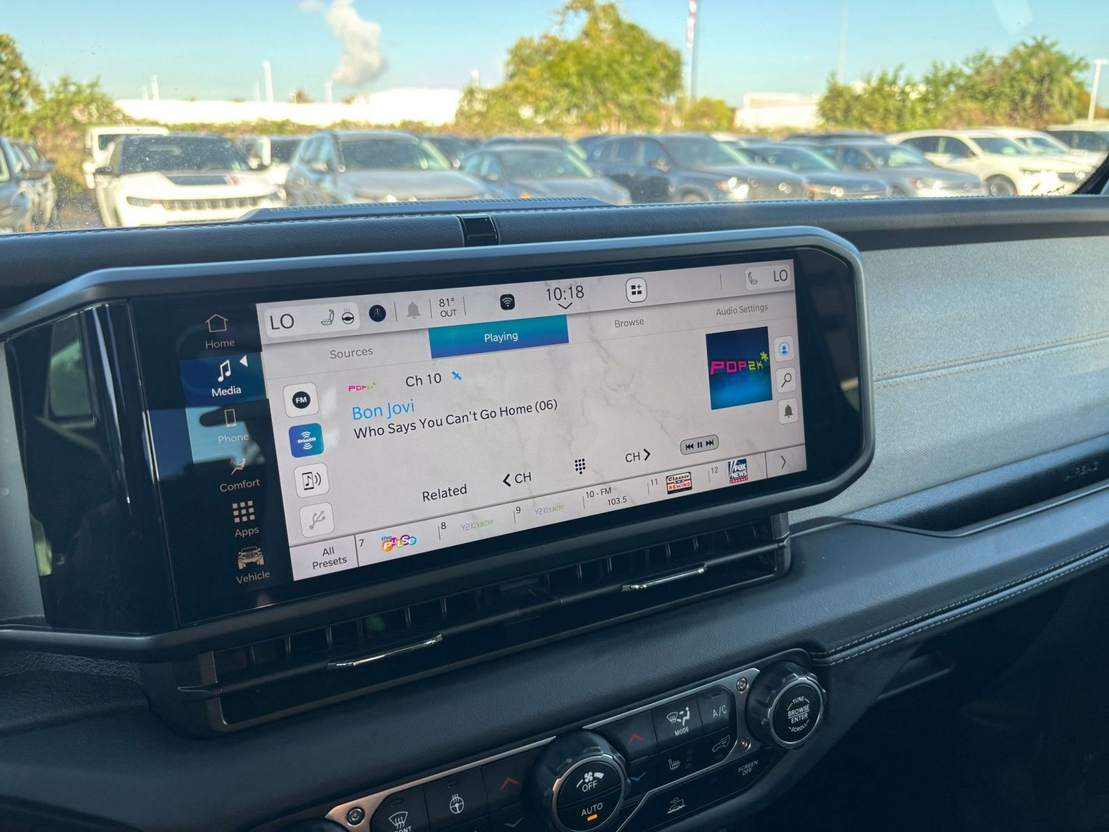 Thumbnail: 2025 Jeep Wrangler - 21