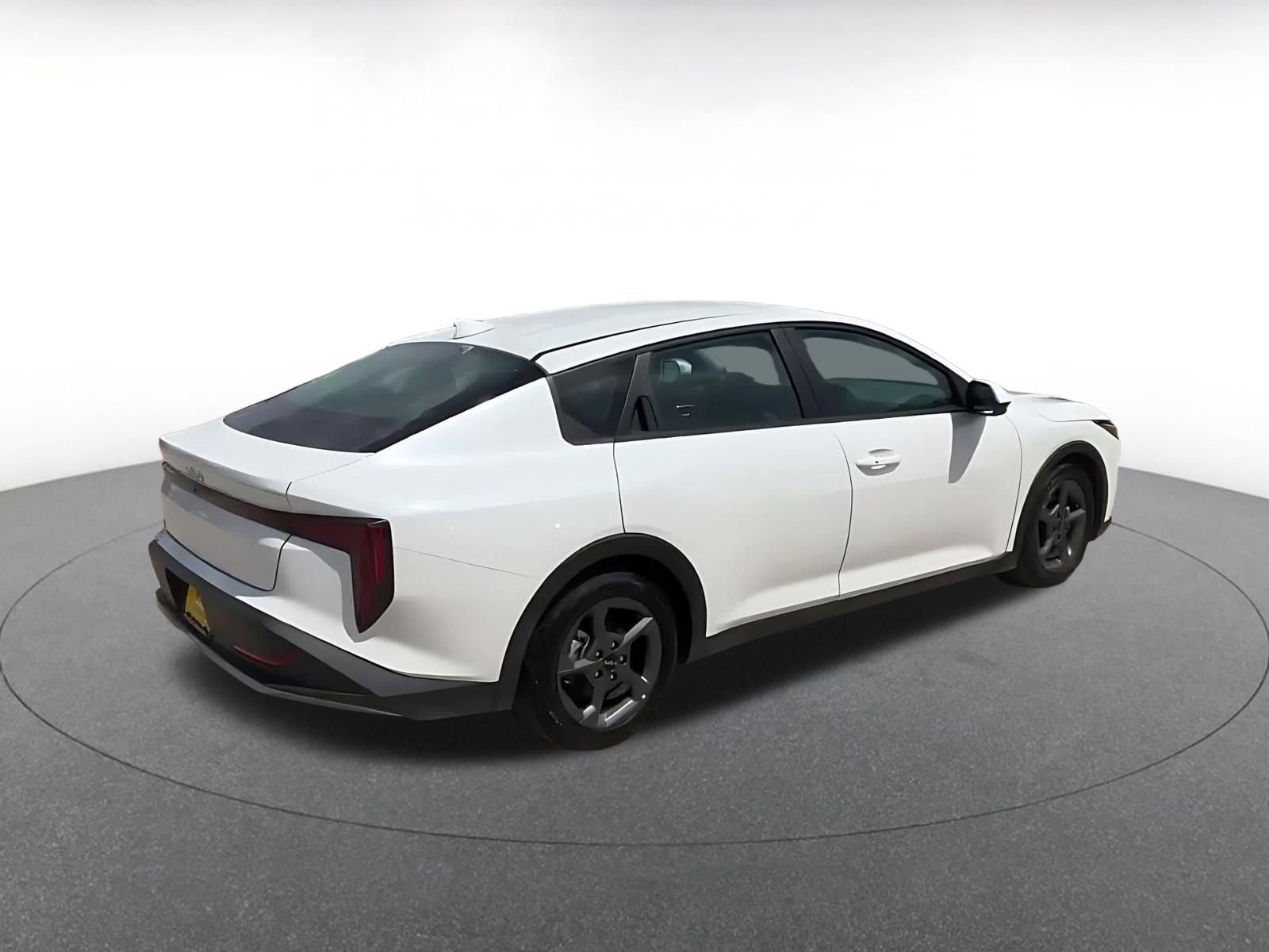 Thumbnail: 2025 Kia K4 - 12