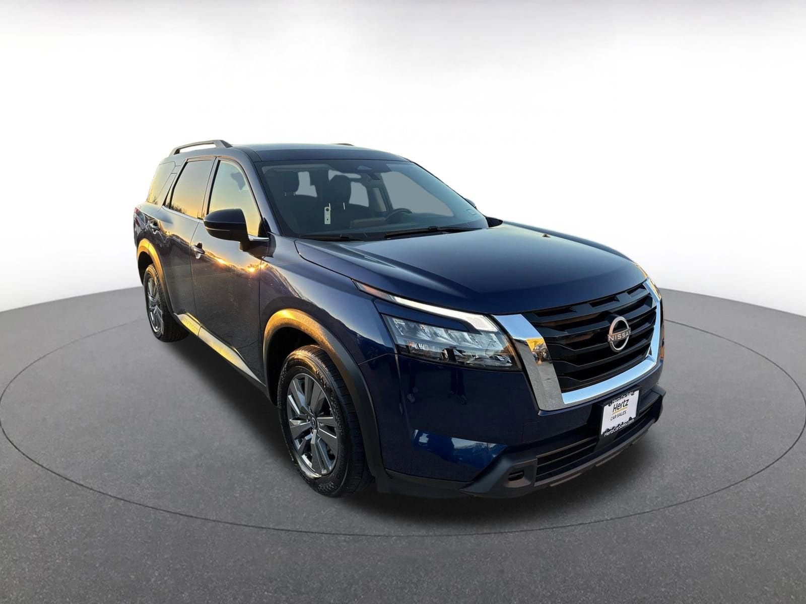 Thumbnail: 2025 Nissan Pathfinder - 1