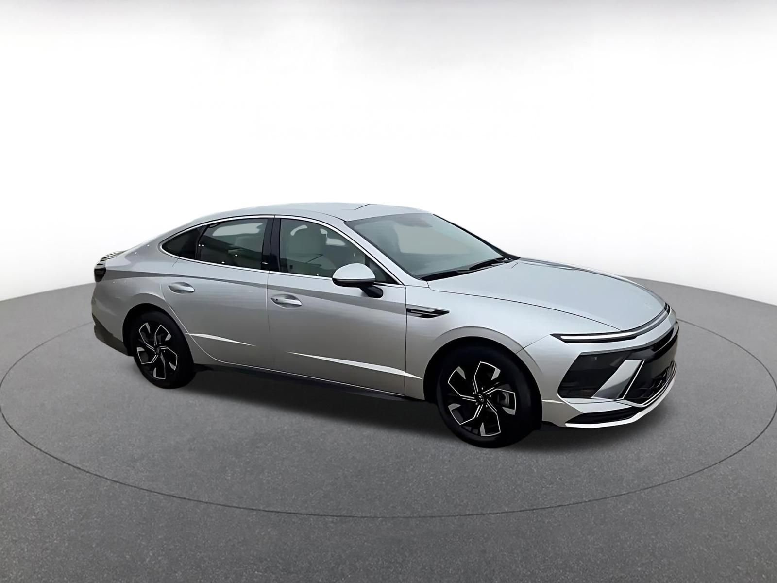 Thumbnail: 2025 Hyundai Sonata - 2