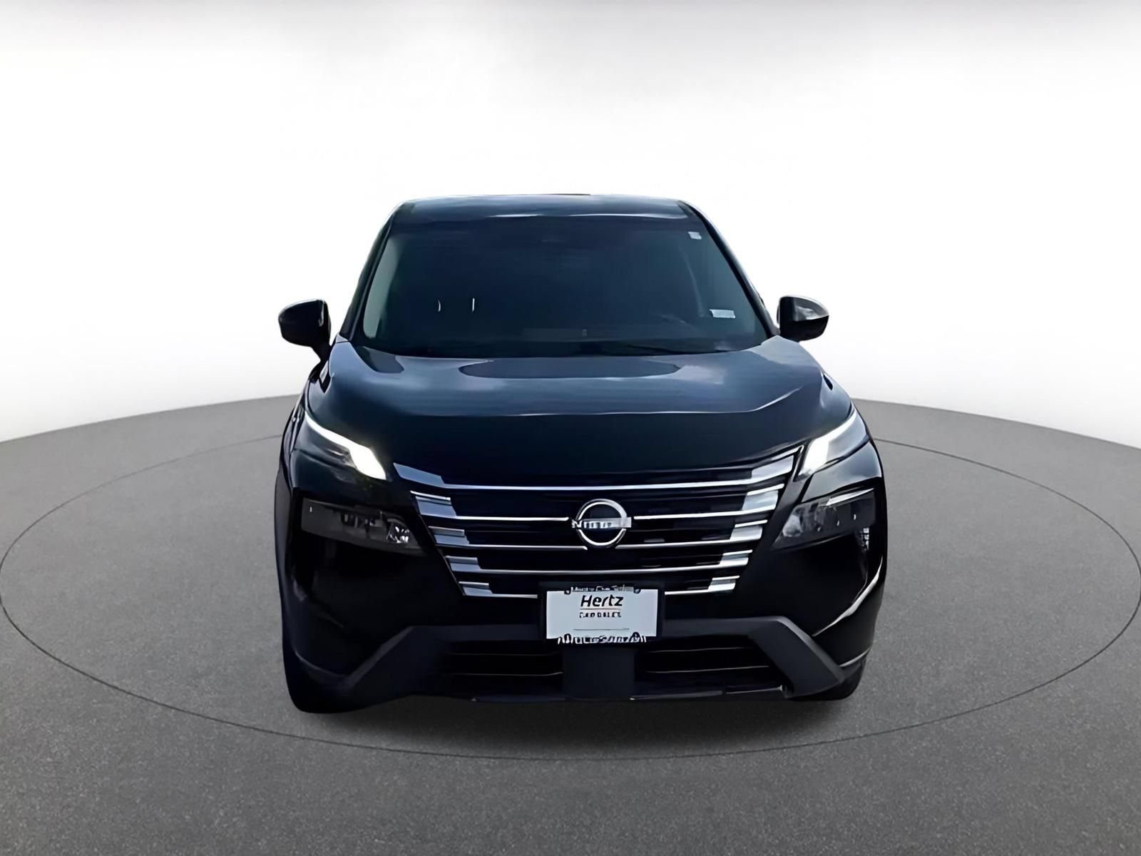 Thumbnail: 2025 Nissan Rogue - 4