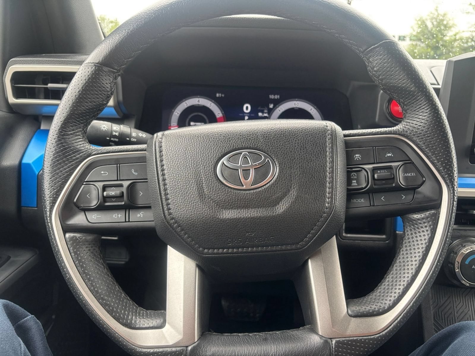 Thumbnail: 2025 Toyota Tacoma - 25