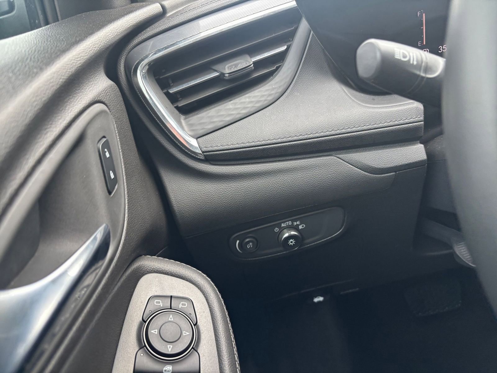 Thumbnail: 2025 Buick Encore GX - 33