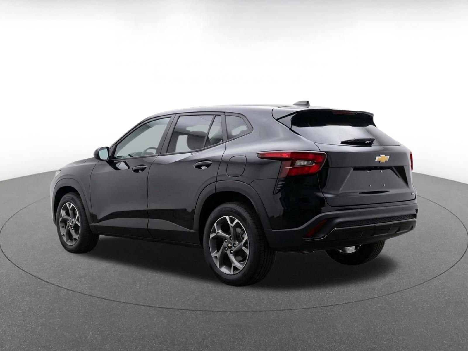 Thumbnail: 2025 Chevrolet Trax - 7