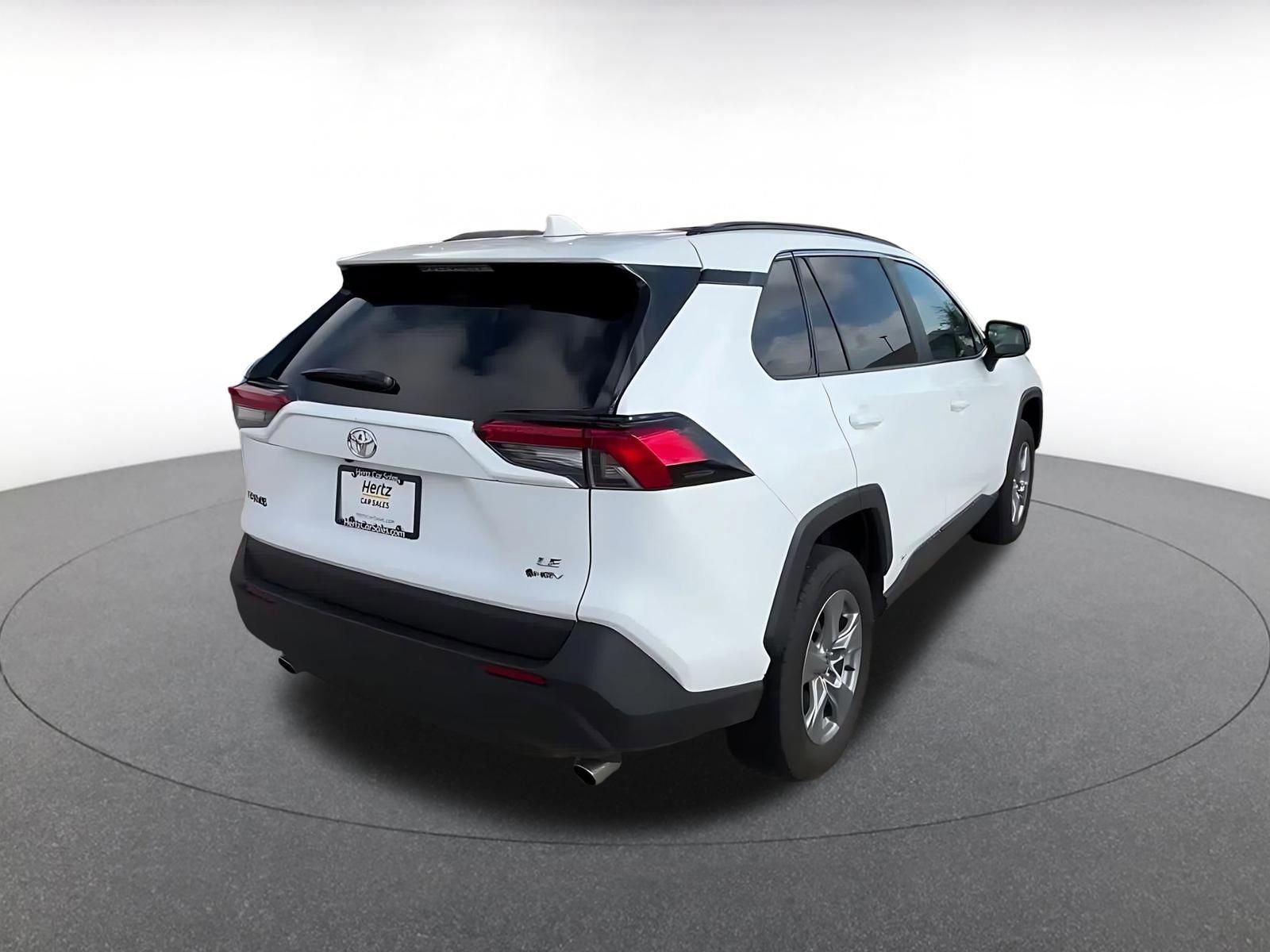 Thumbnail: 2025 Toyota RAV4 - 14