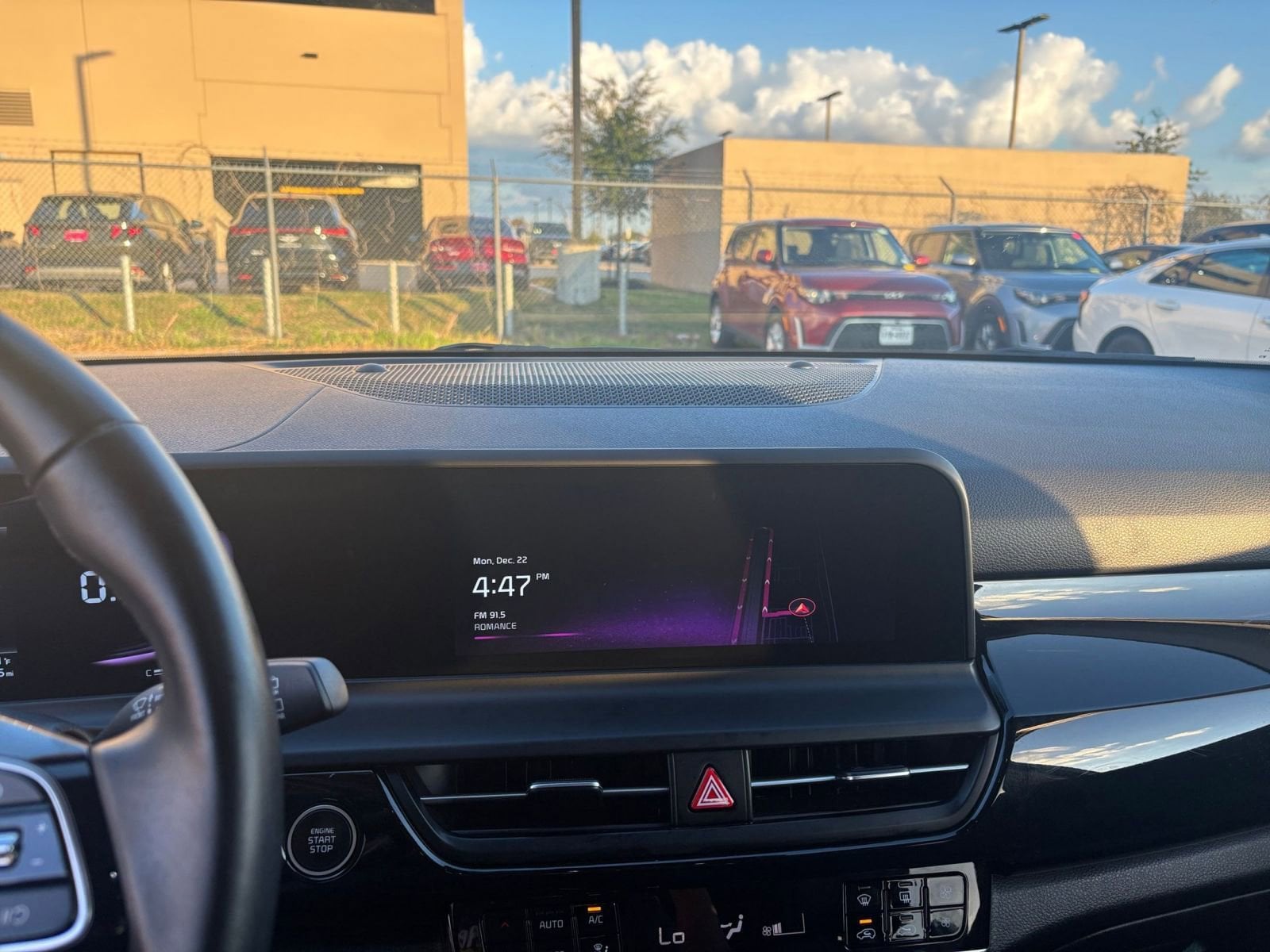 Thumbnail: 2025 Kia Seltos - 18