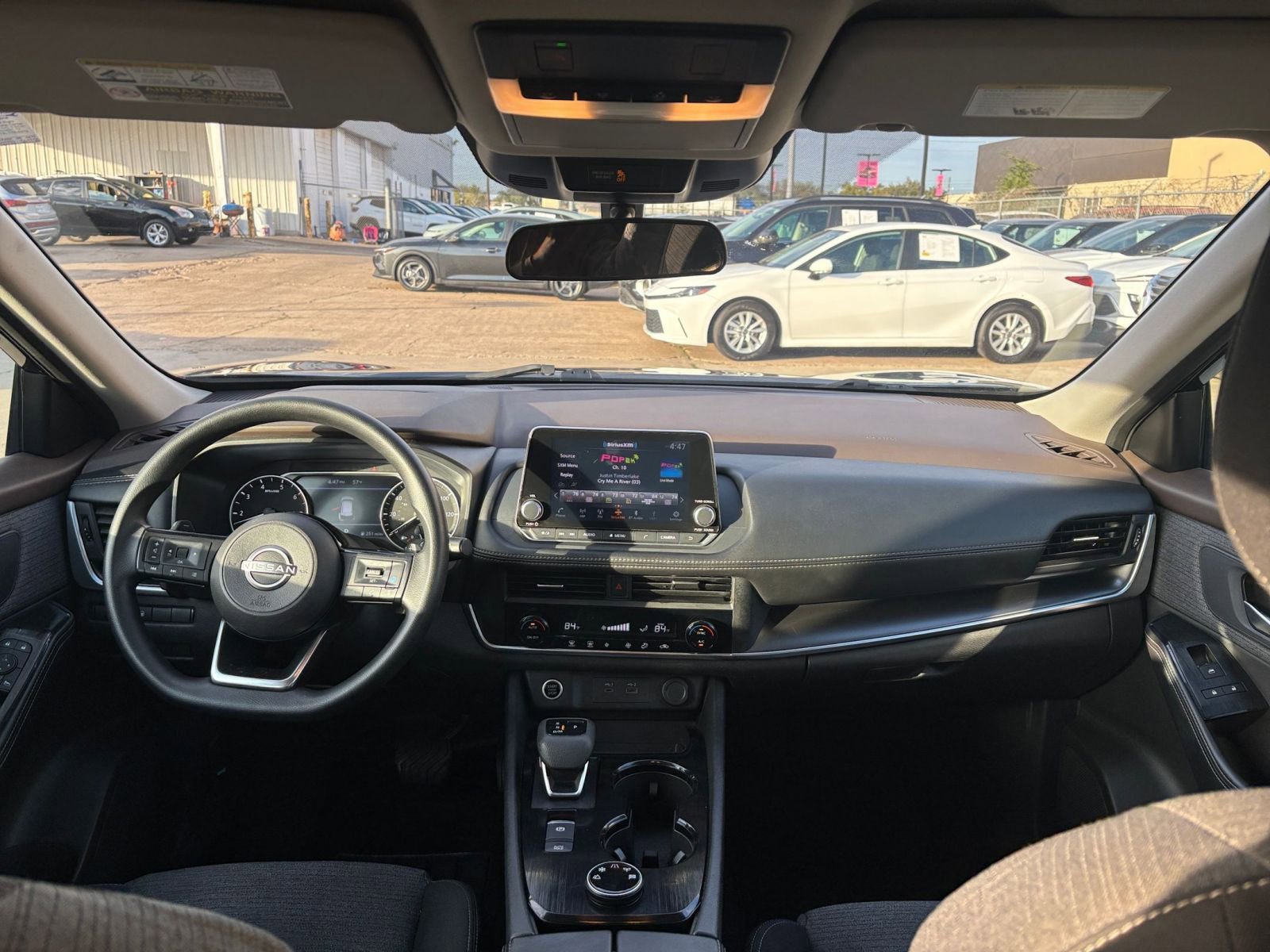 Thumbnail: 2023 Nissan Rogue - 31