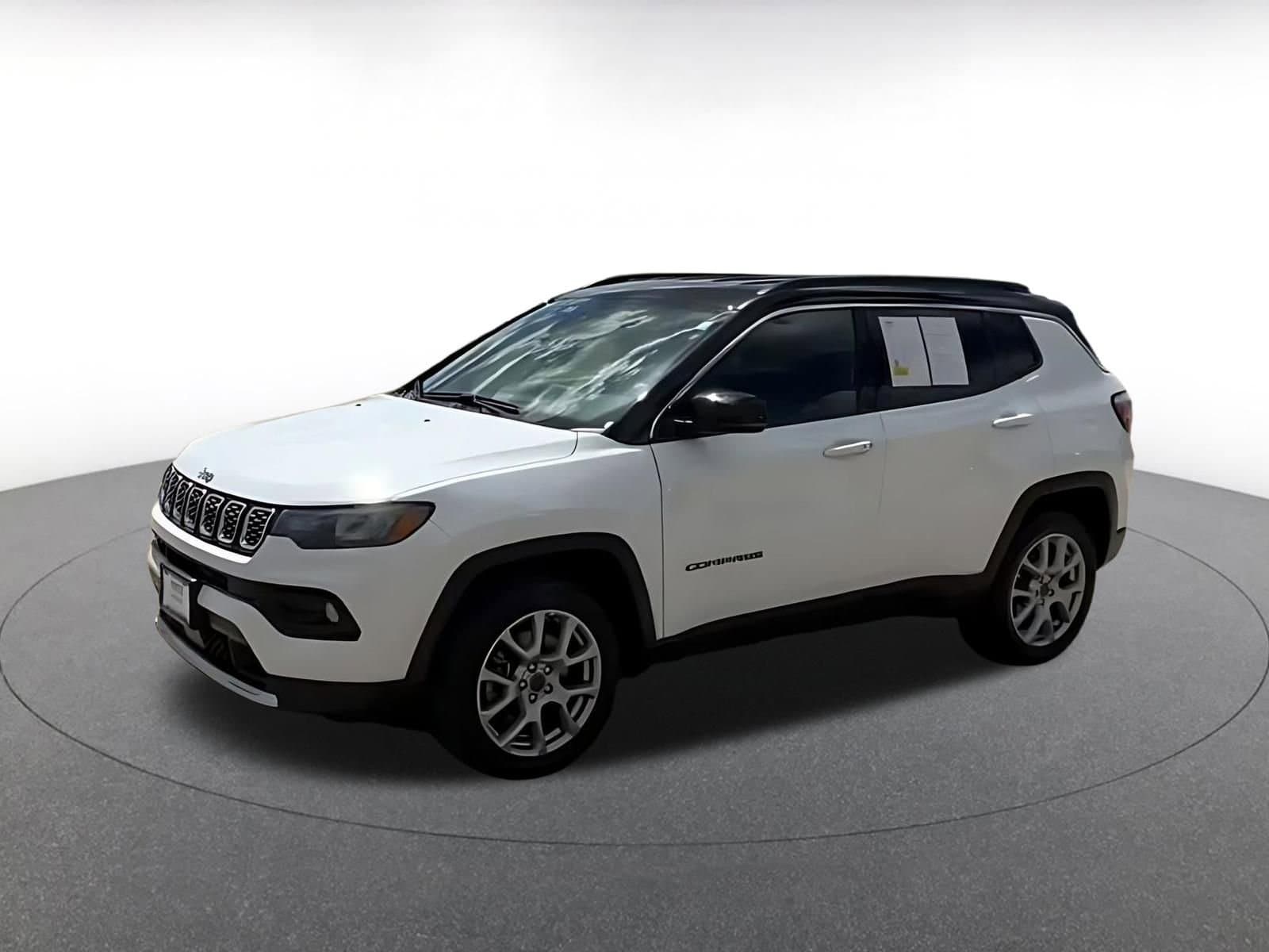 Thumbnail: 2025 Jeep Compass - 8