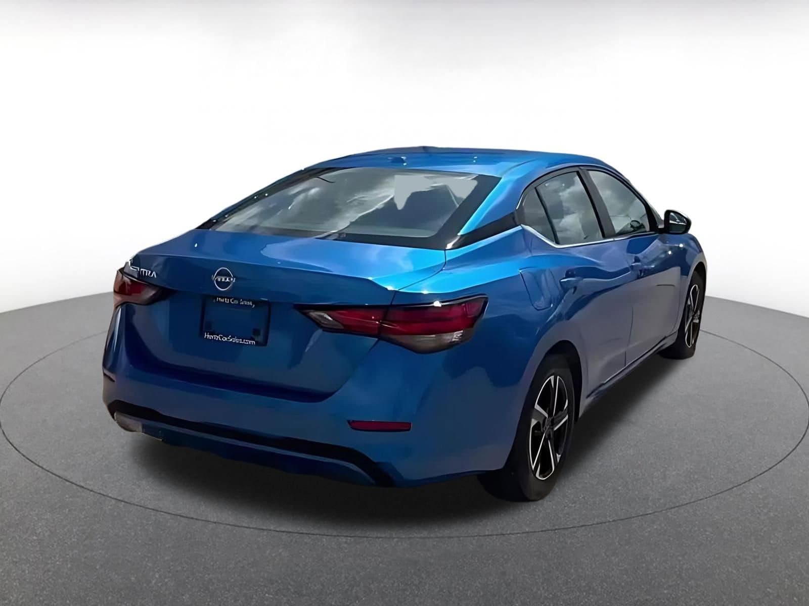 Thumbnail: 2025 Nissan Sentra - 14