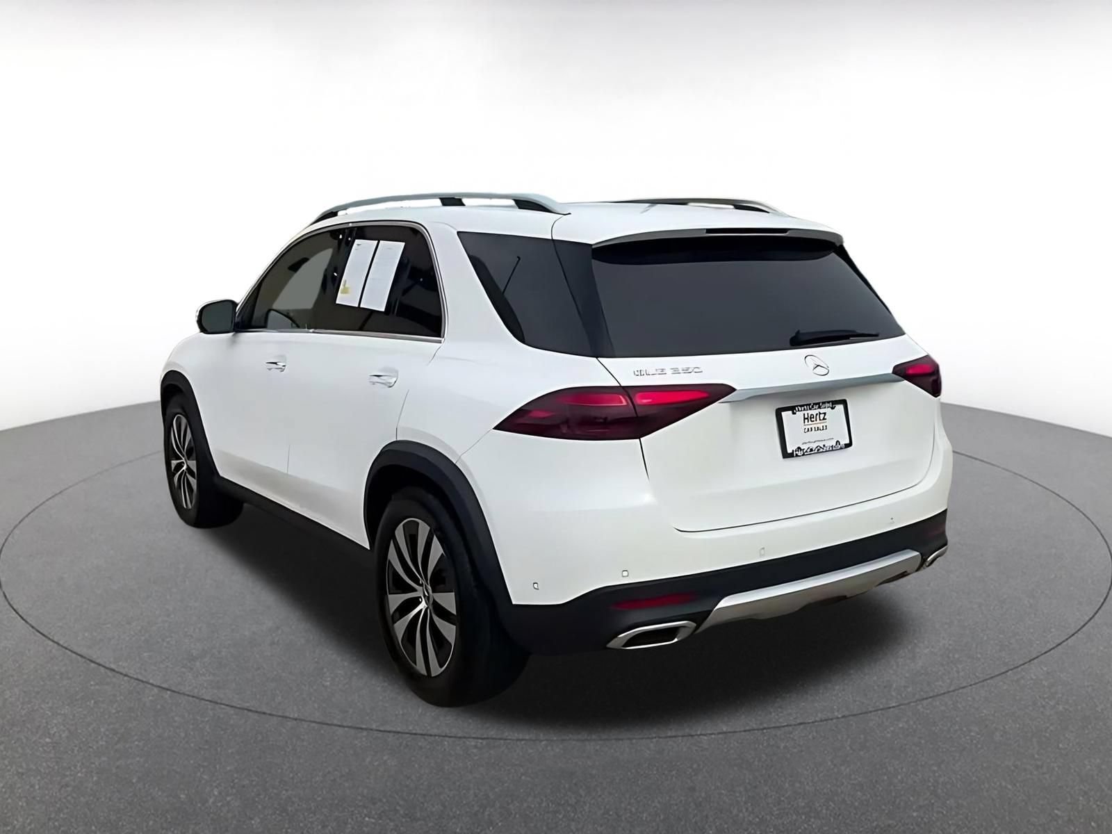 Thumbnail: 2026 Mercedes-Benz GLE - 10
