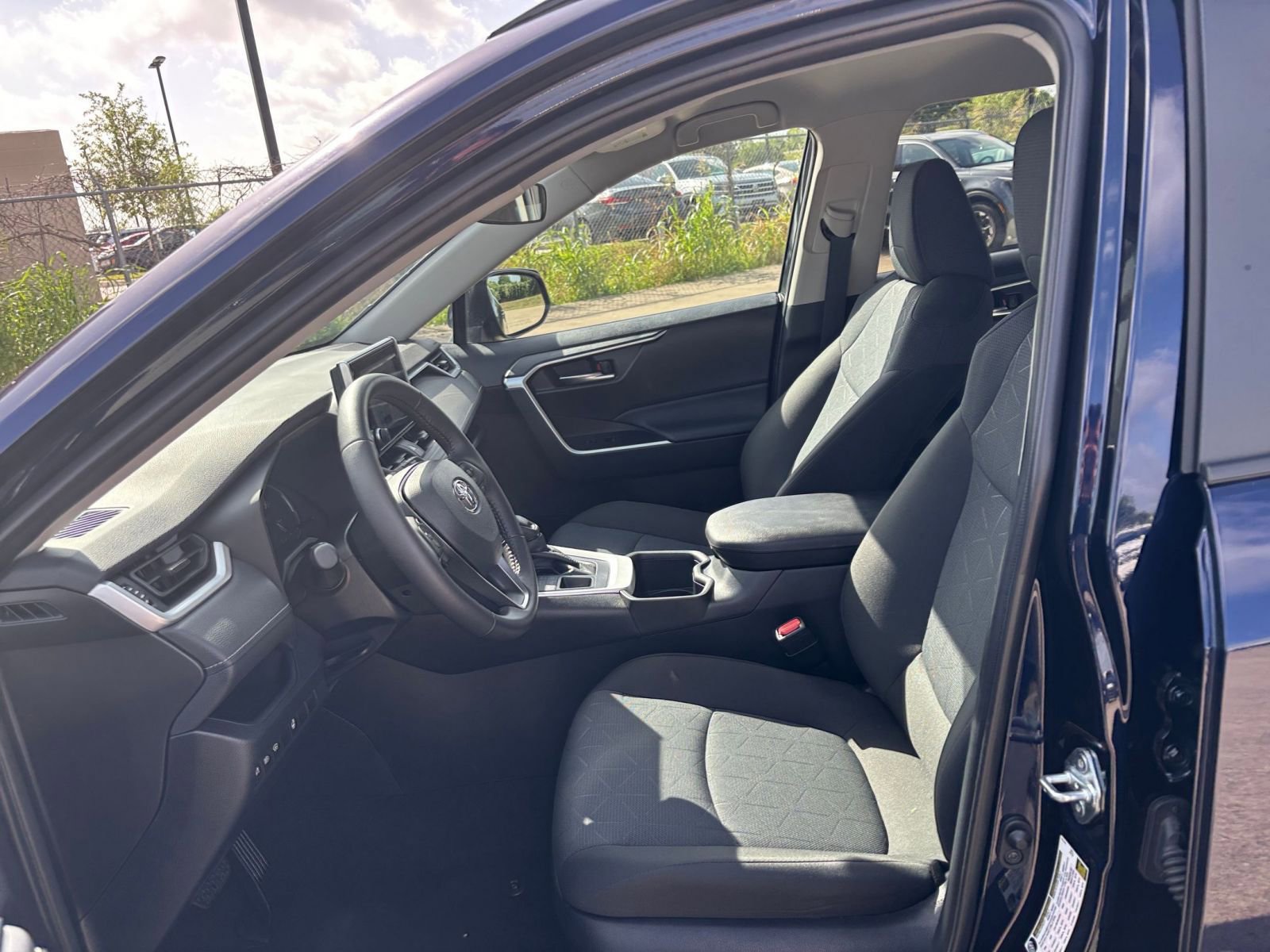 2024 Toyota RAV4 XLE 21