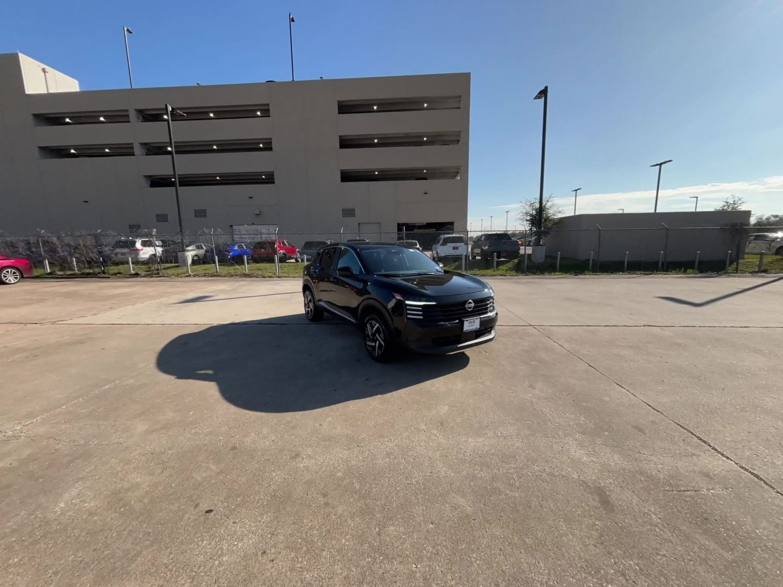 Thumbnail: 2025 Nissan Kicks - 16