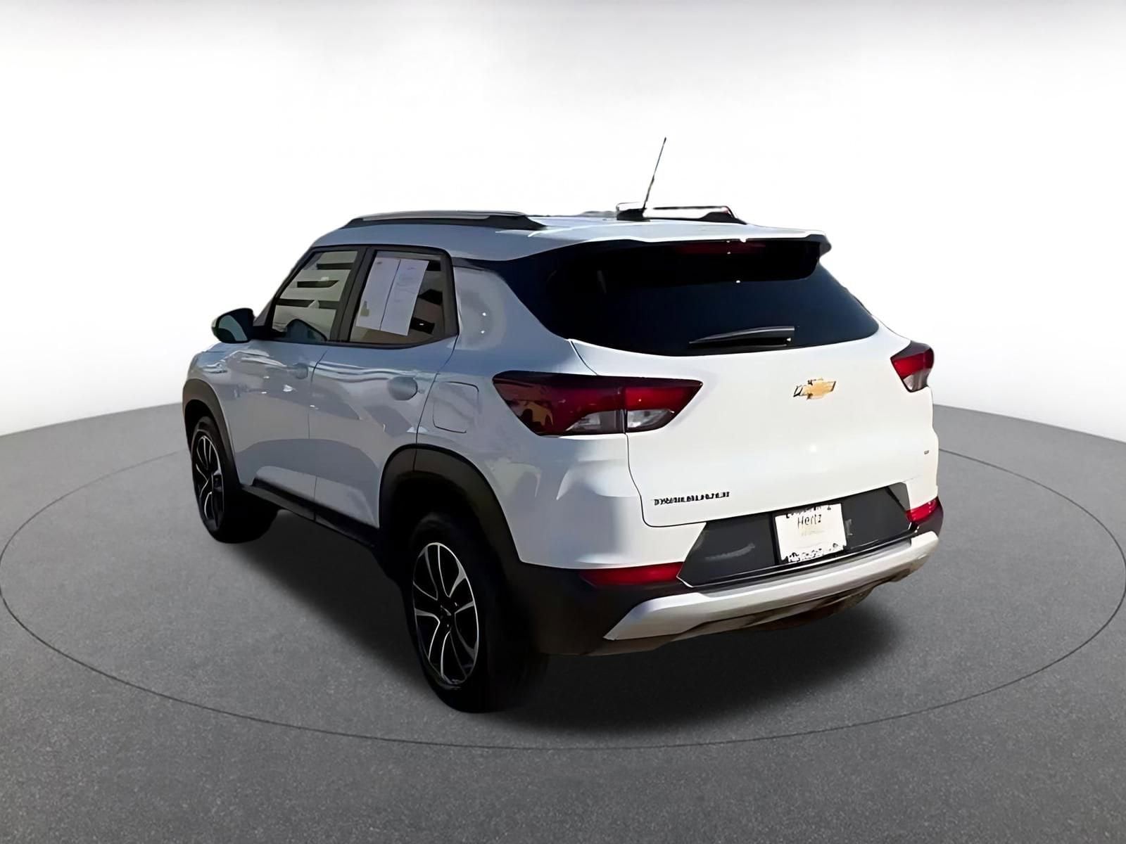 Thumbnail: 2025 Chevrolet TrailBlazer - 10