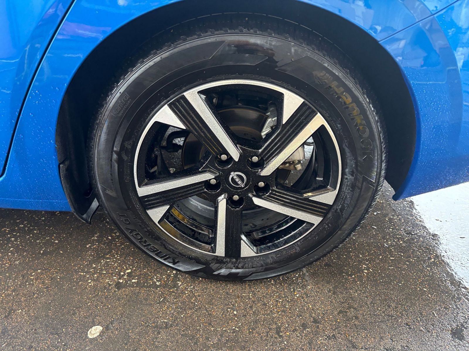 Thumbnail: 2025 Nissan Sentra - 28