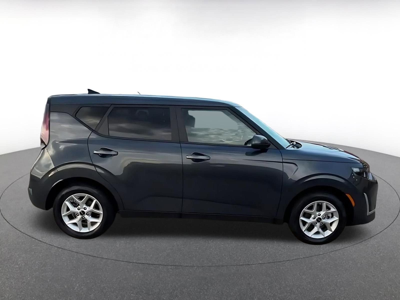Thumbnail: 2025 Kia Soul - 15