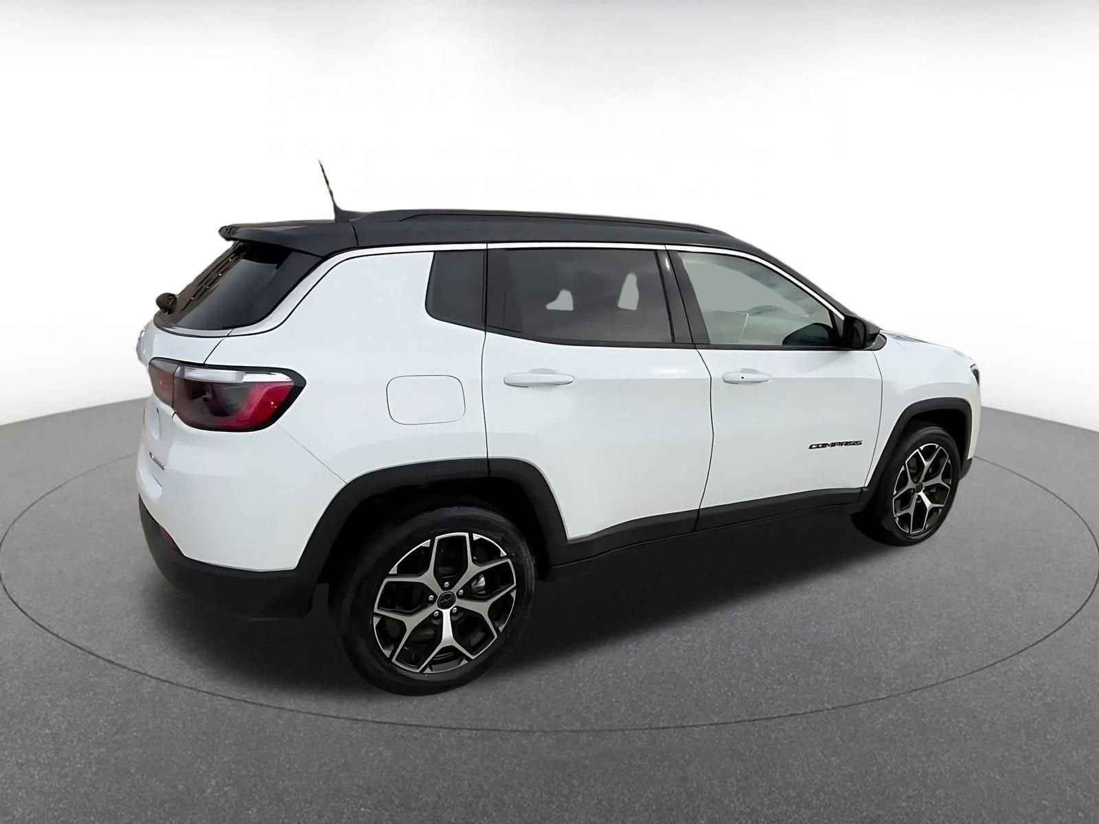 Thumbnail: 2025 Jeep Compass - 15