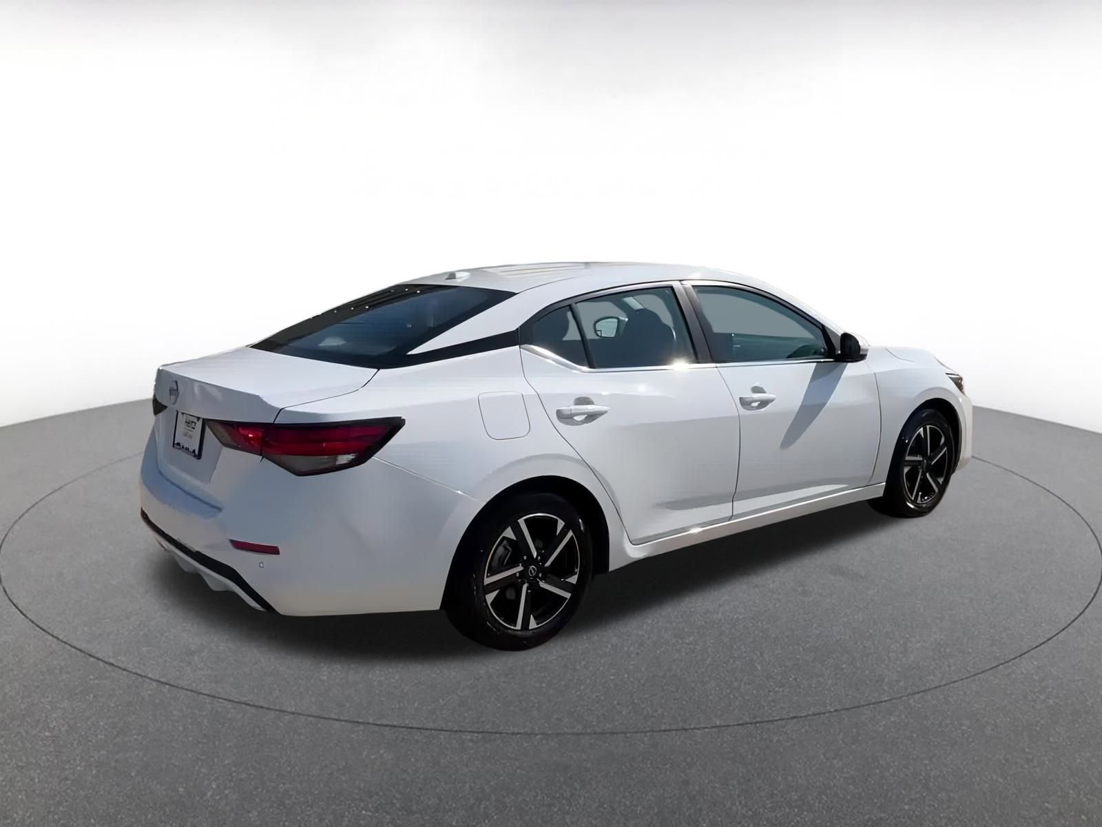 Thumbnail: 2025 Nissan Sentra - 14