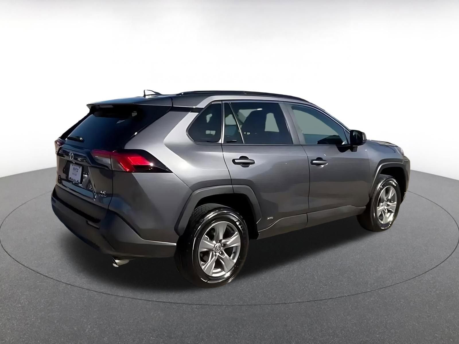 Thumbnail: 2025 Toyota RAV4 - 14