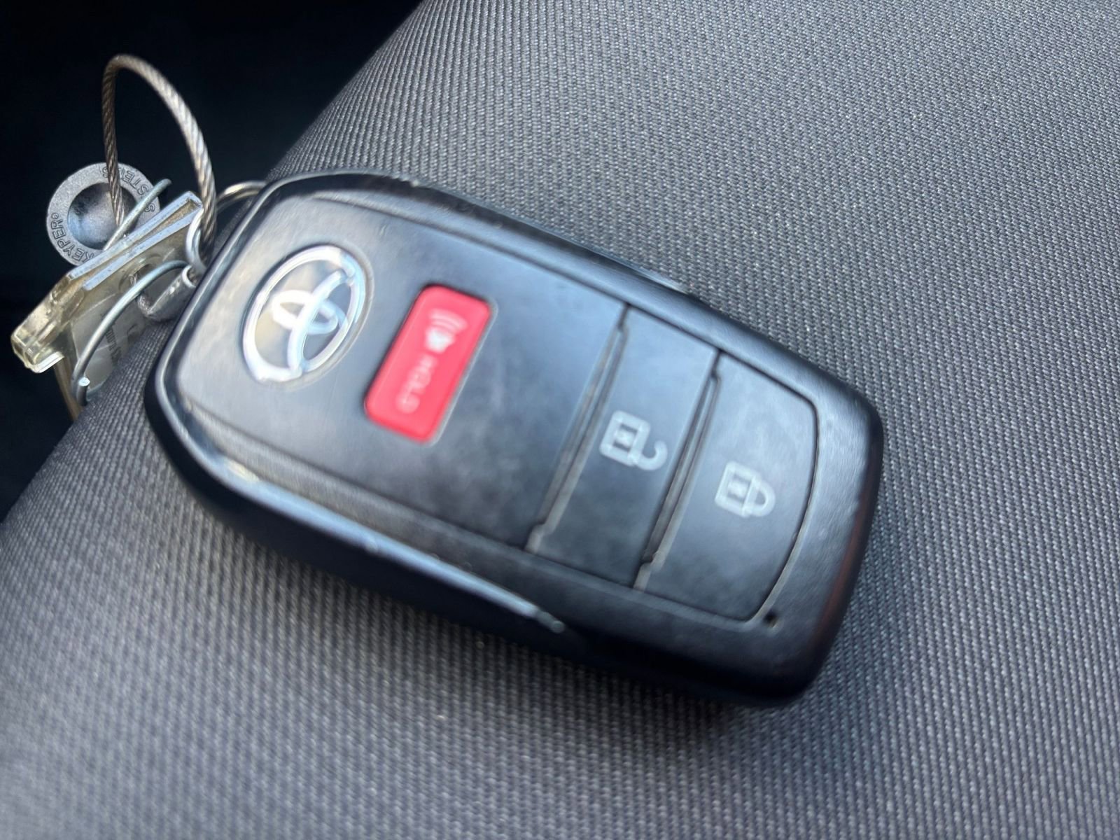 Thumbnail: 2024 Toyota Tacoma - 21