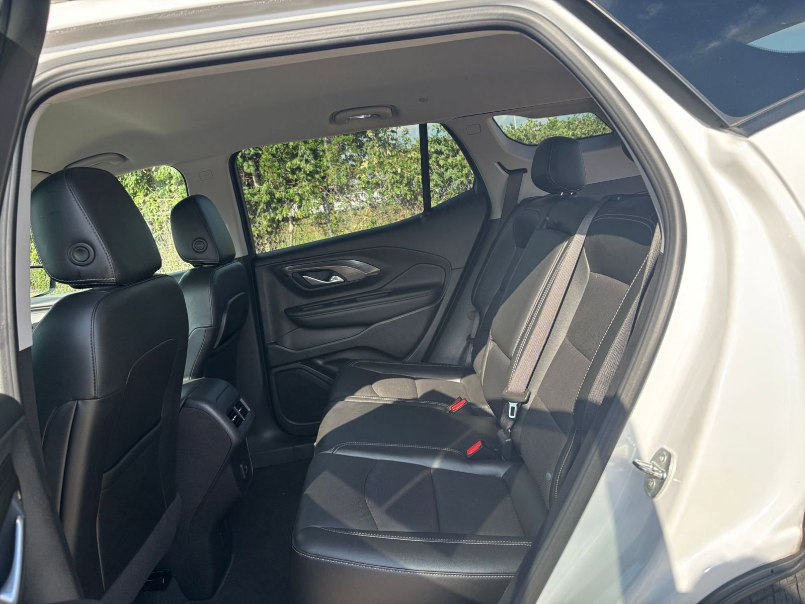 Thumbnail: 2023 GMC Terrain - 25