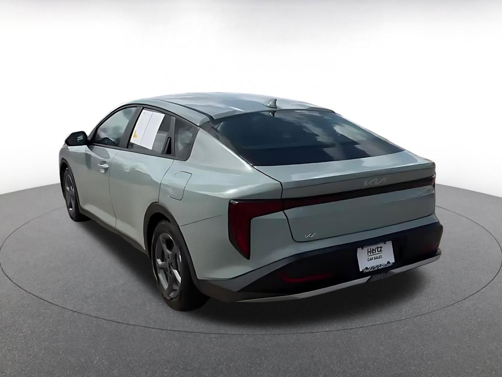 Thumbnail: 2025 Kia K4 - 10