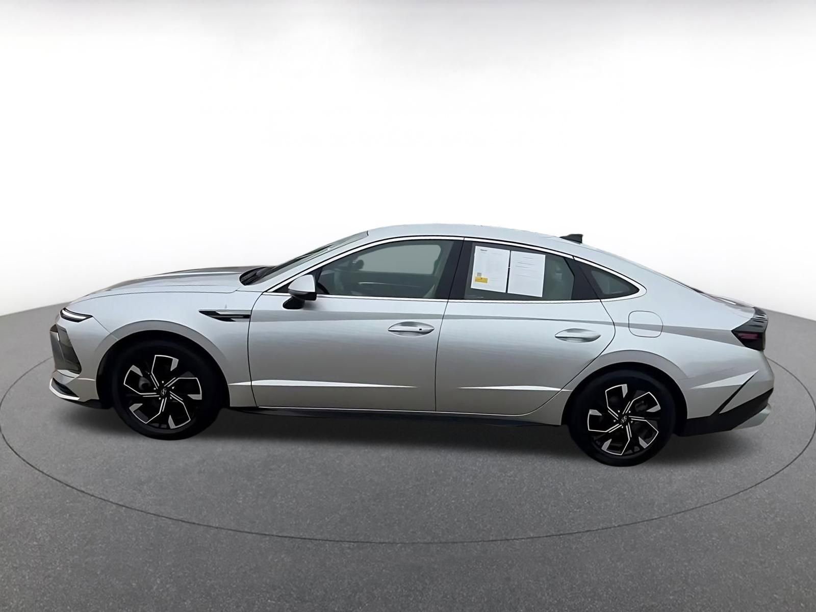 Thumbnail: 2025 Hyundai Sonata - 11