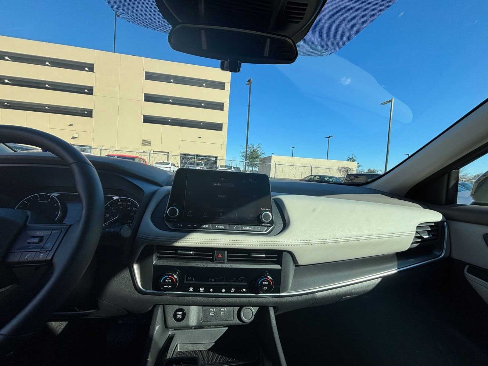 Thumbnail: 2025 Nissan Rogue - 33