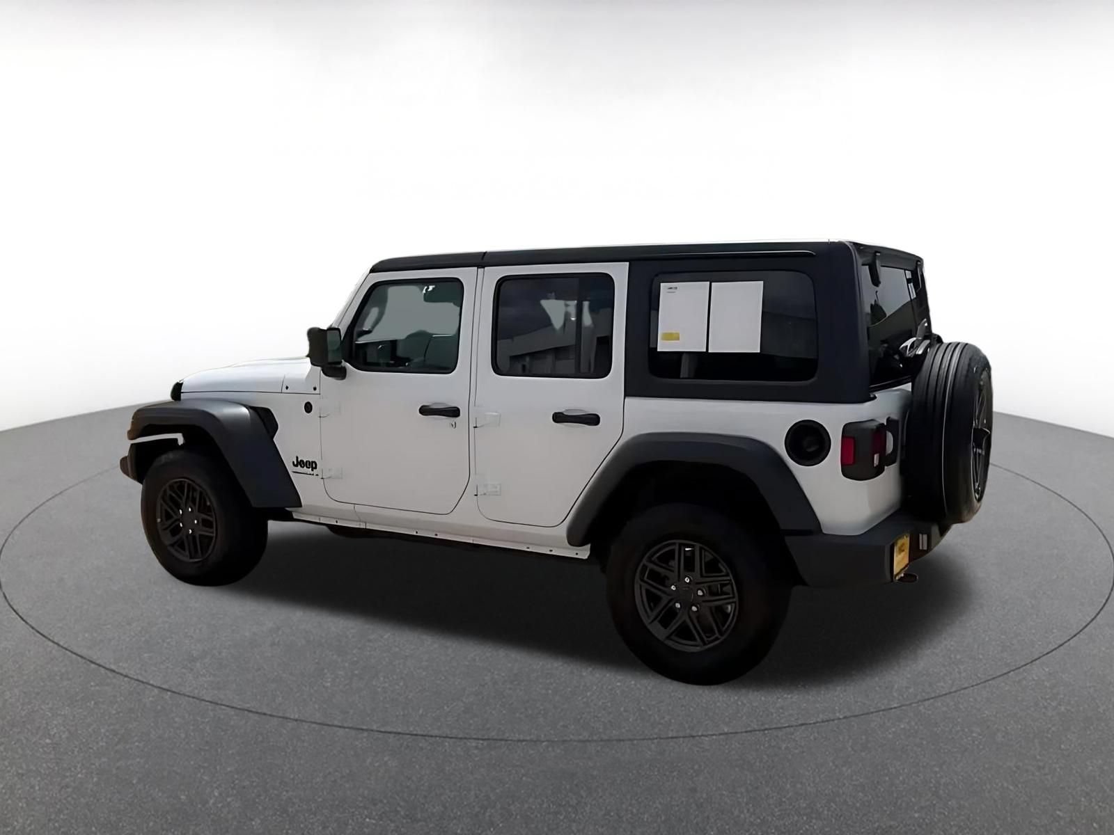 Thumbnail: 2025 Jeep Wrangler - 10