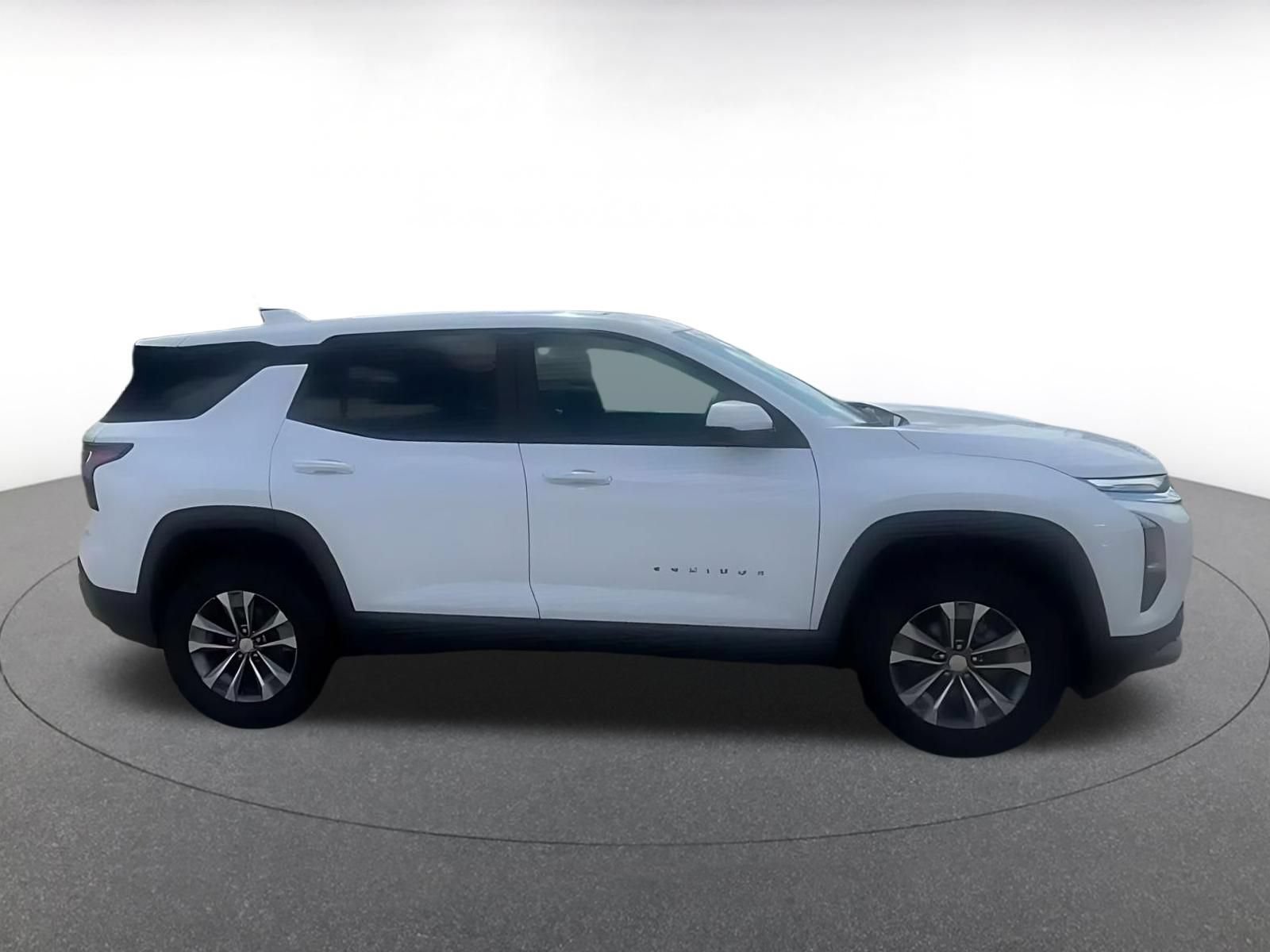 Thumbnail: 2025 Chevrolet Equinox - 15