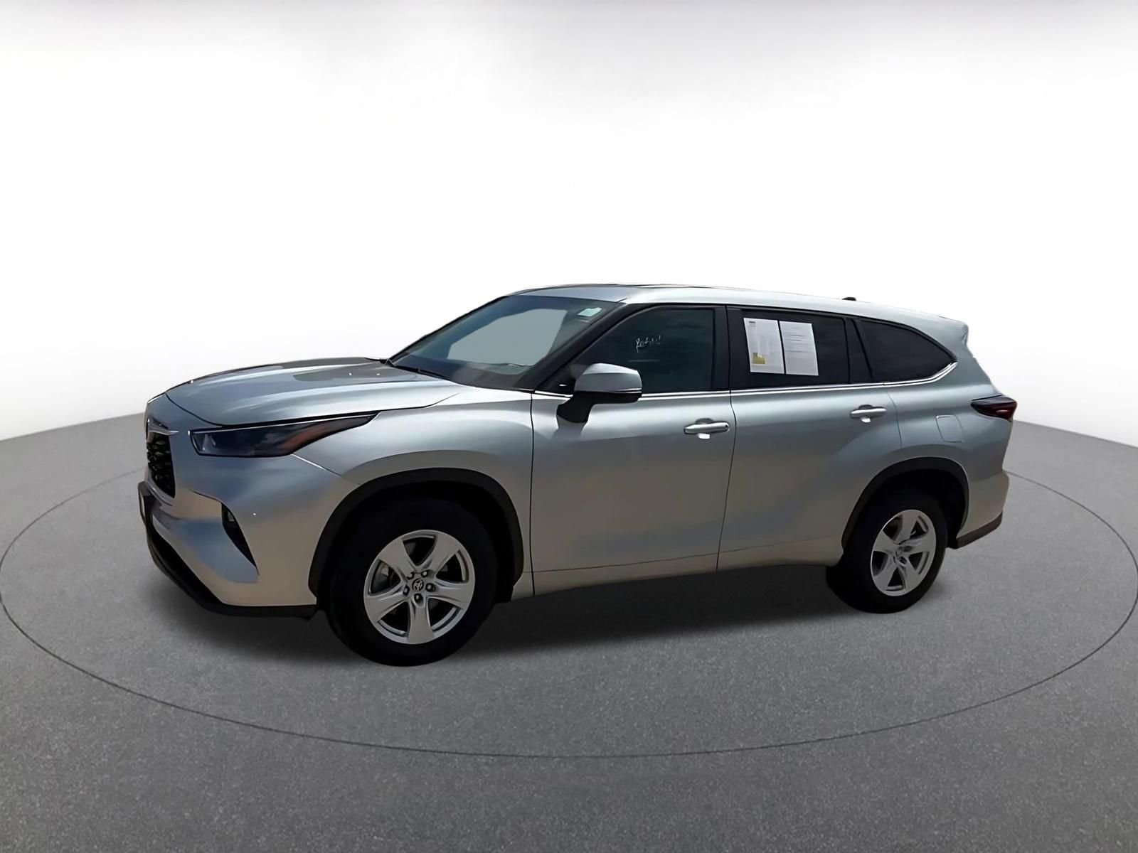 Thumbnail: 2025 Toyota Highlander - 9