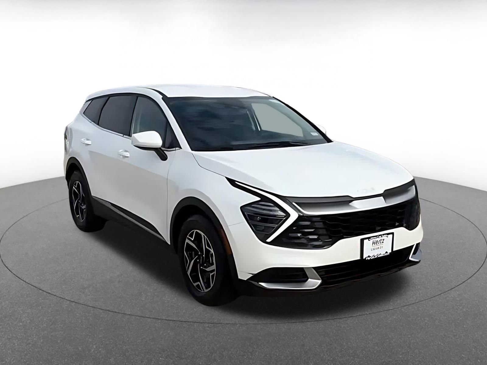 Thumbnail: 2025 Kia Sportage - 3