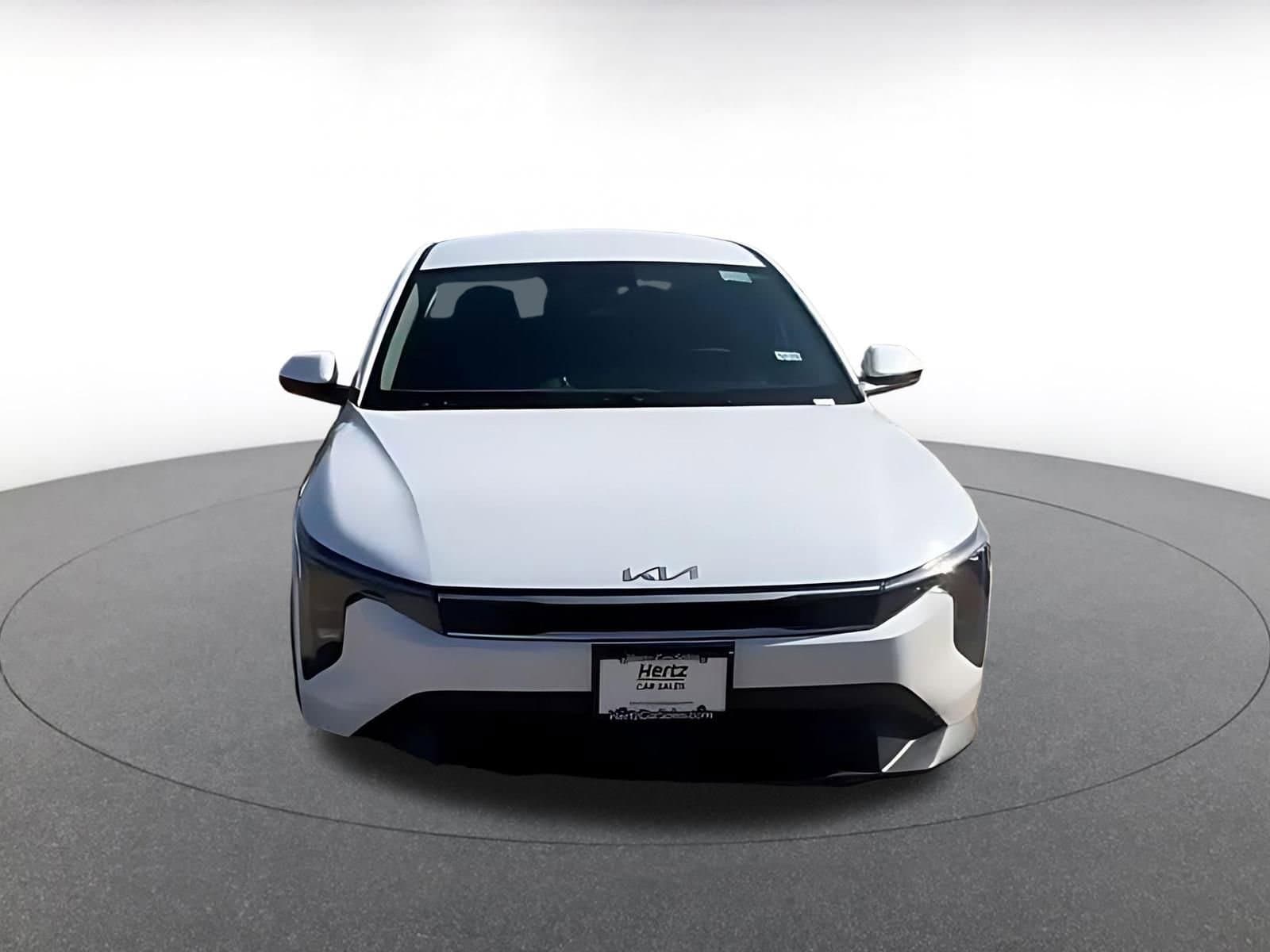Thumbnail: 2025 Kia K4 - 4