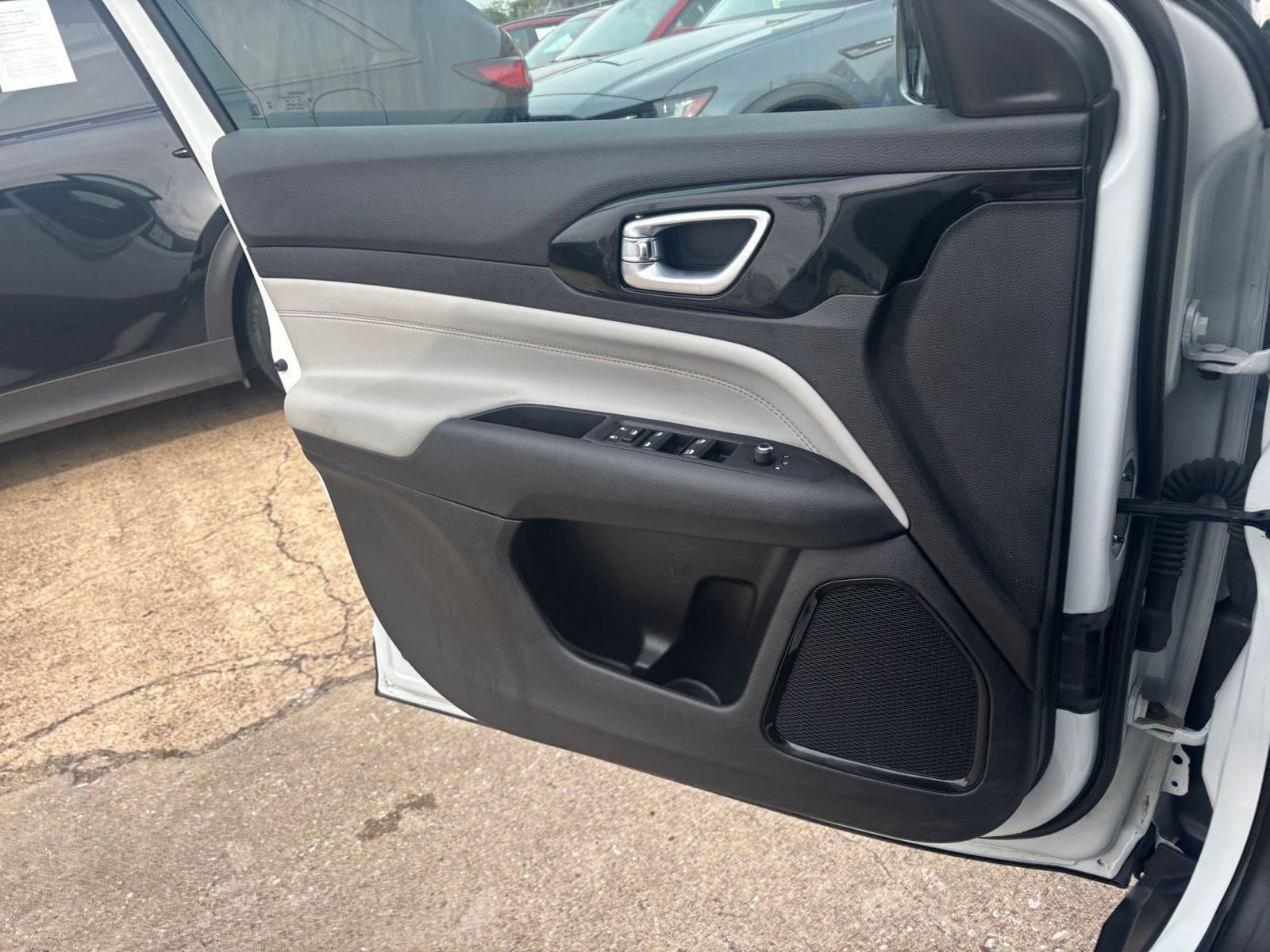 Thumbnail: 2025 Jeep Compass - 20